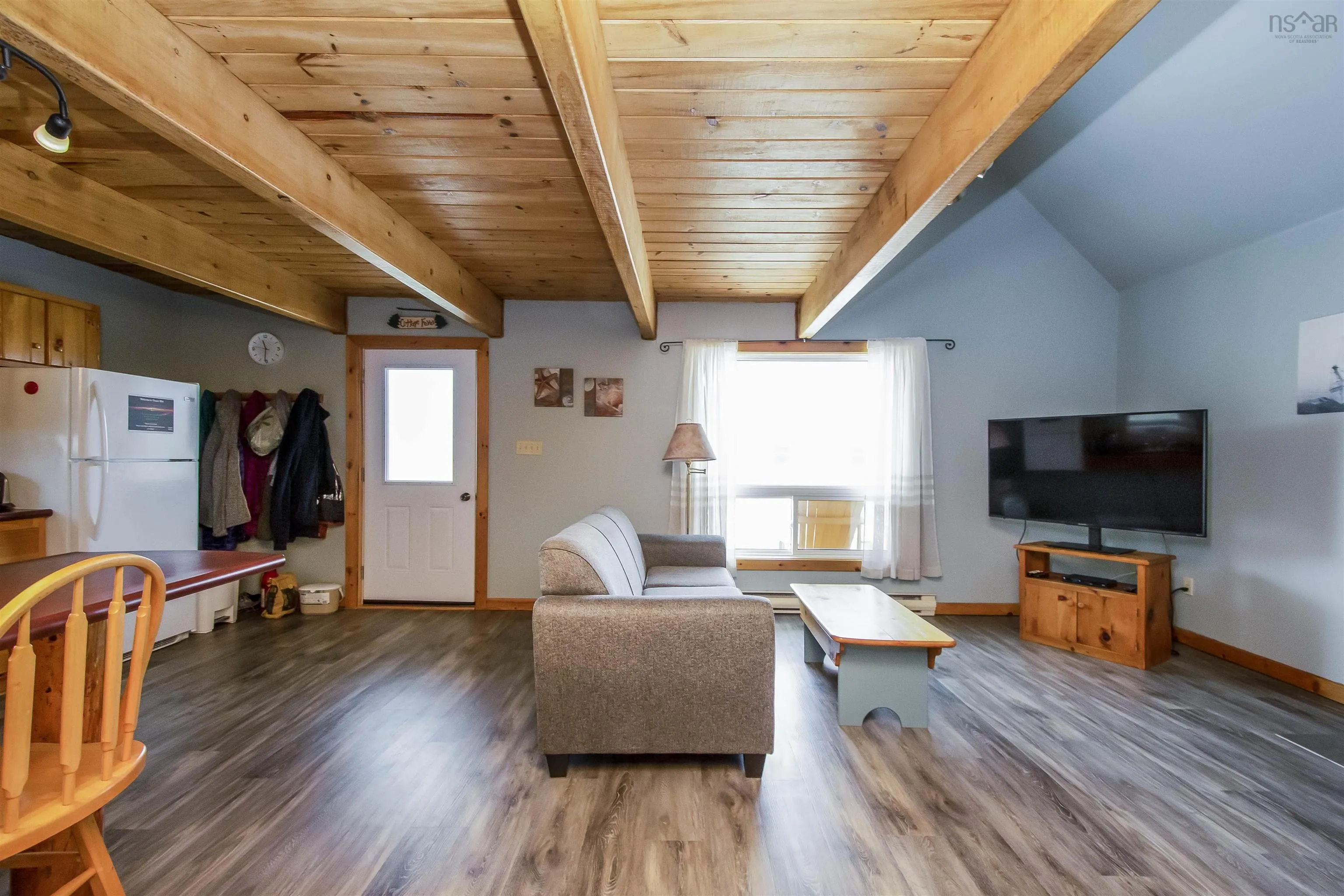 1 Gull Rock Road, Lockeport Ns B0t 1l0, 12 Bedrooms Bedrooms, ,6 BathroomsBathrooms,Residential,For Sale,Gull Rock,202500655