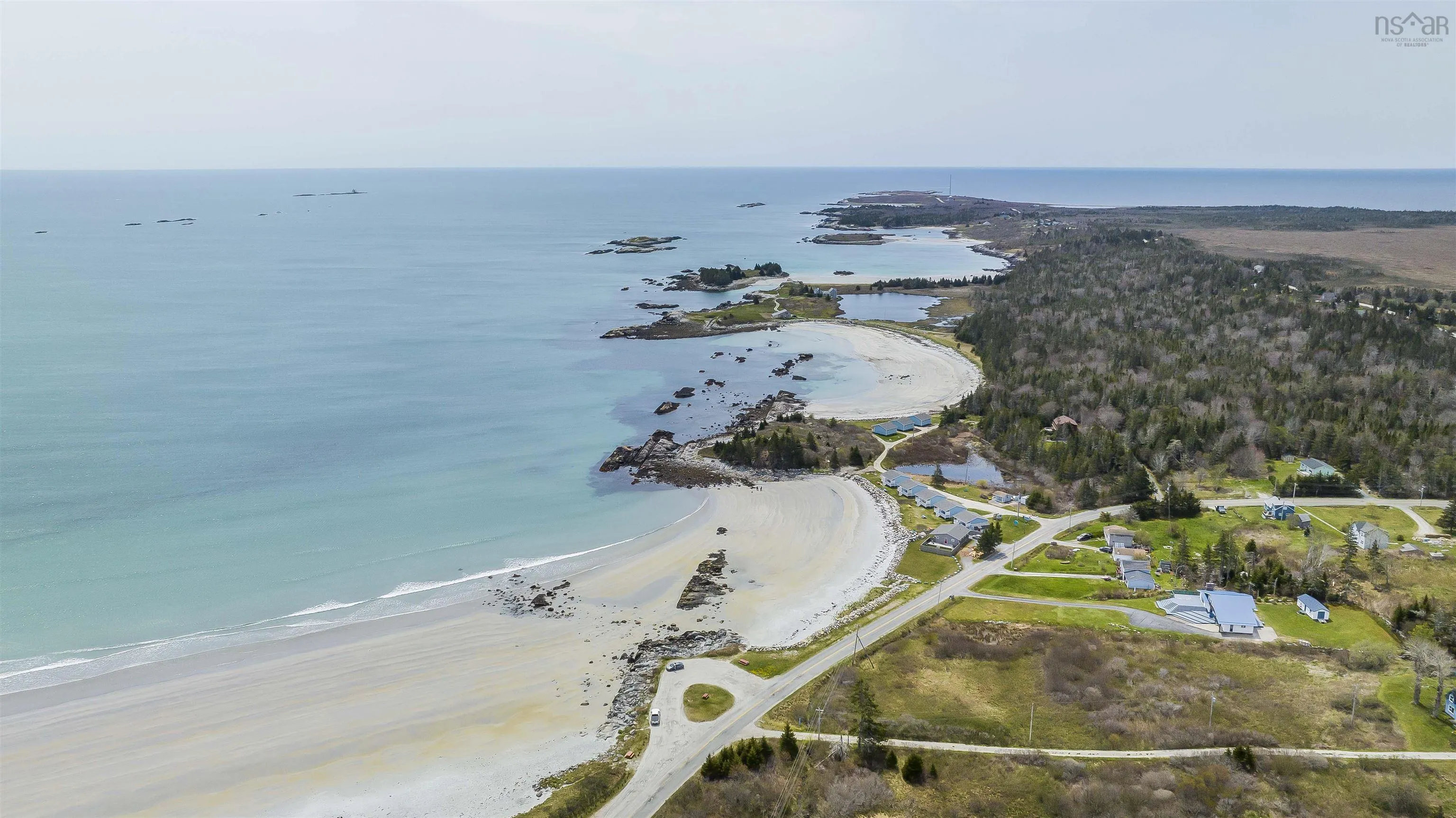 1 Gull Rock Road, Lockeport Ns B0t 1l0, 12 Bedrooms Bedrooms, ,6 BathroomsBathrooms,Residential,For Sale,Gull Rock,202500655