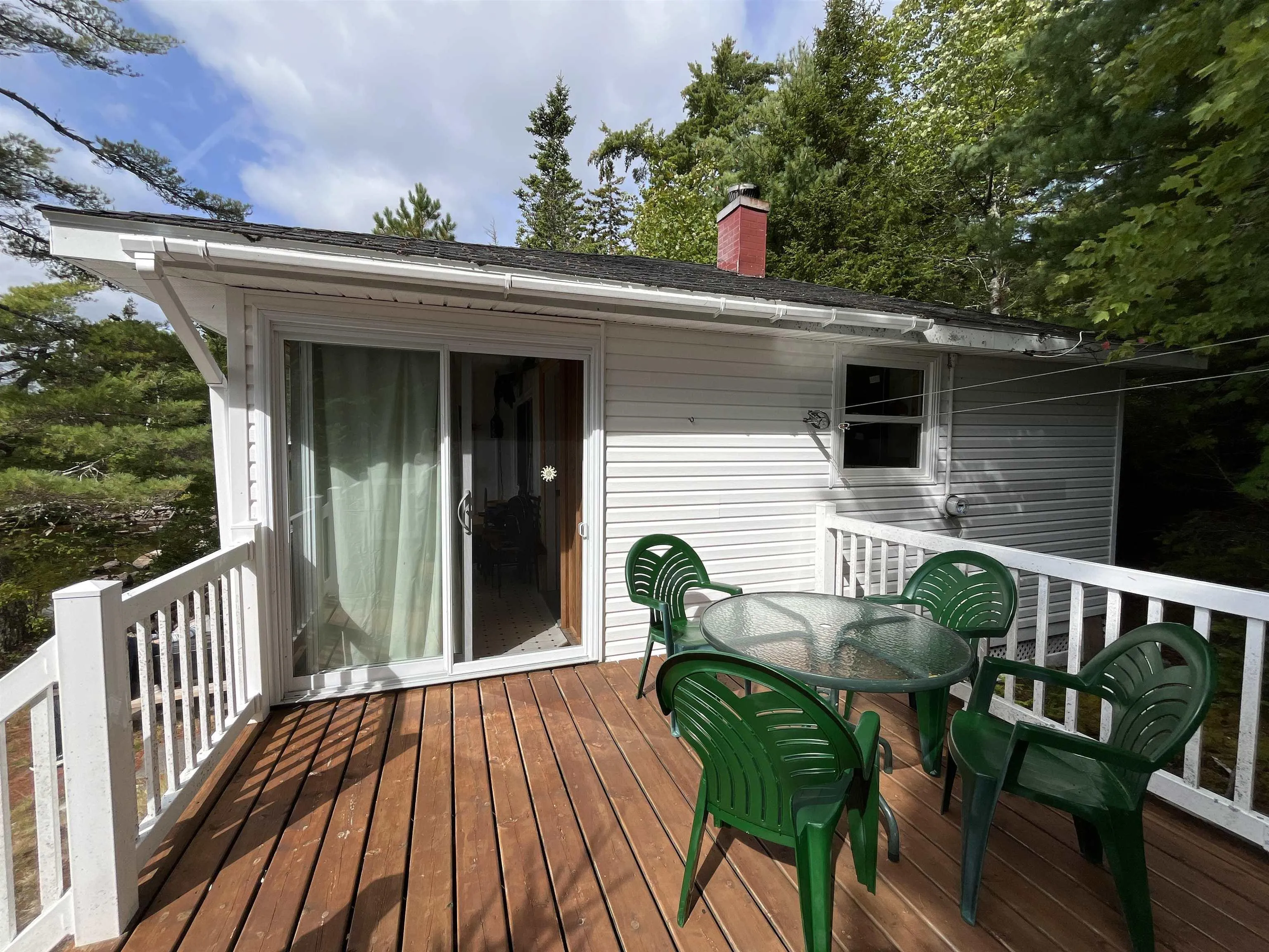 749 Dauphinees Mill Lake Road, Hubbards, NS B0J 1T0, 2 Bedrooms Bedrooms, ,1 BathroomBathrooms,Residential,For Sale,Dauphinees Mill Lake,202523317