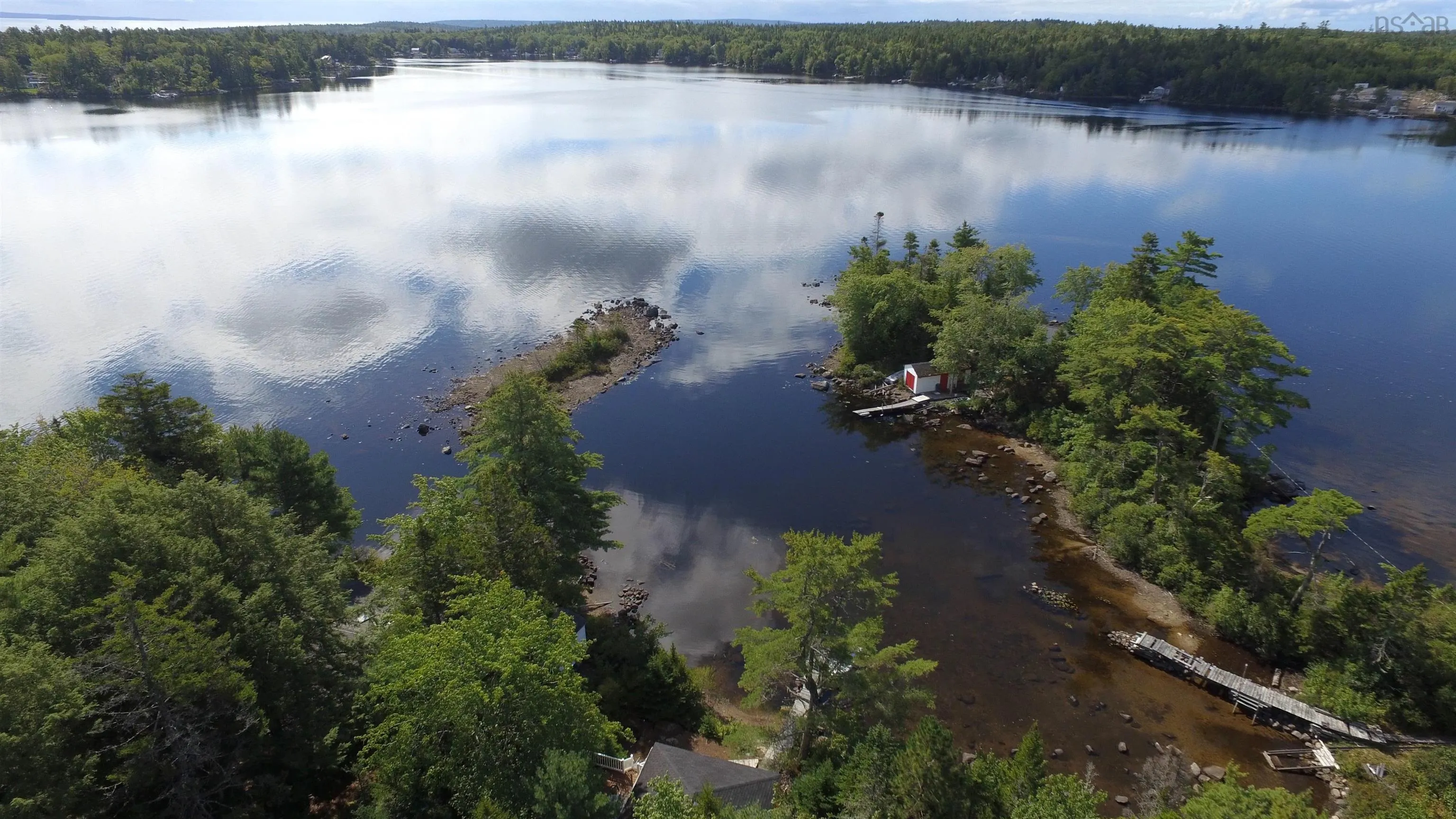 749 Dauphinees Mill Lake Road, Hubbards, NS B0J 1T0, 2 Bedrooms Bedrooms, ,1 BathroomBathrooms,Residential,For Sale,Dauphinees Mill Lake,202523317