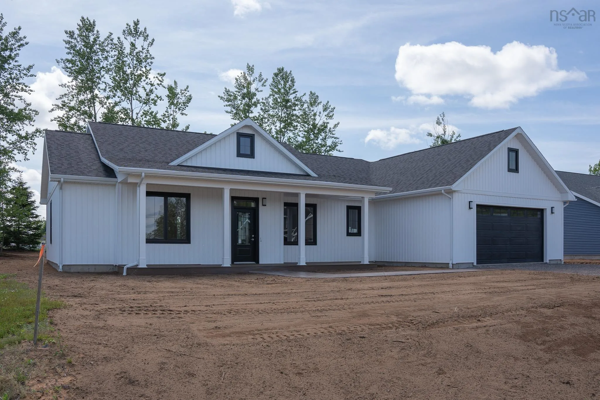 15 Kearne Avenue, Kingston, NS B0P 1R0, 4 Bedrooms Bedrooms, ,2 BathroomsBathrooms,Residential,For Sale,Kearne,202514683