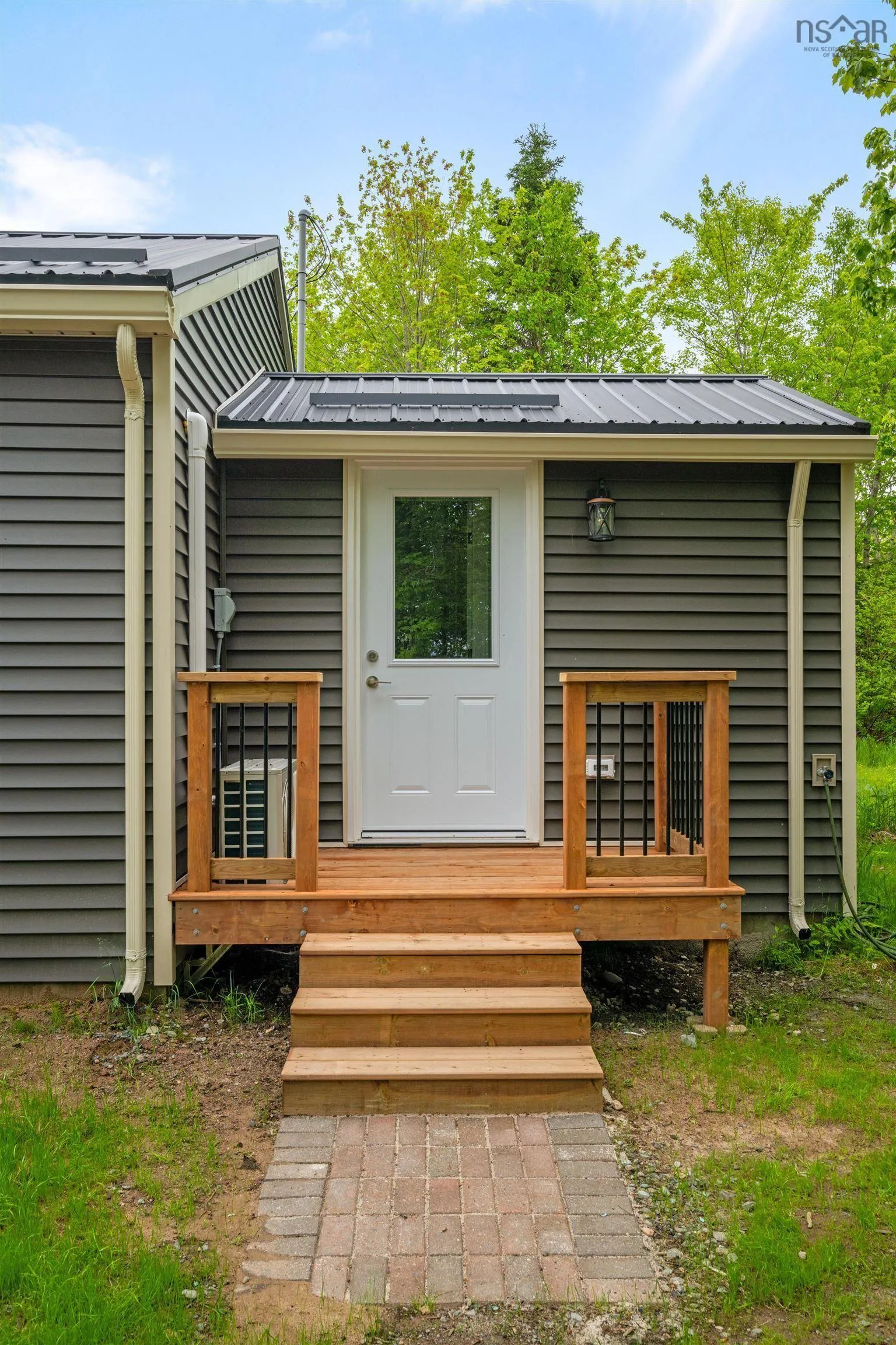 7 Daylily Lane, Lake Charlotte, NS B0J 1L0, 2 Bedrooms Bedrooms, ,1 BathroomBathrooms,Residential,For Sale,Daylily,202521428