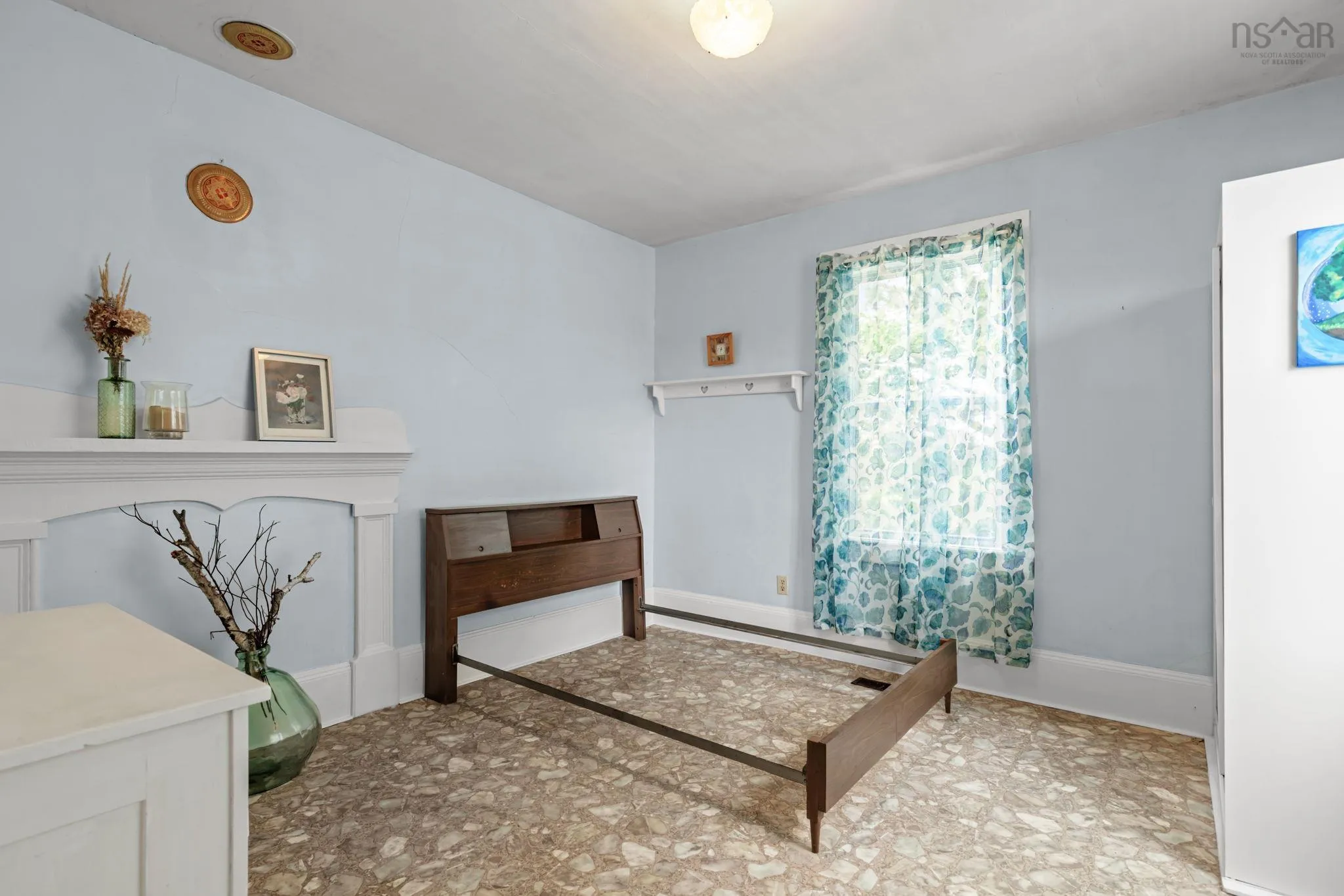 4031 215 Highway, Lower Burlington, NS B0N 2A0, 5 Bedrooms Bedrooms, ,1 BathroomBathrooms,Residential,For Sale,215,202518270