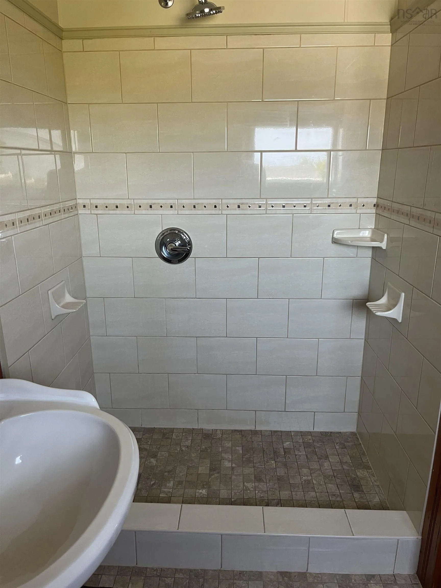 742 Donkin Highway, Donkin, NS B1A 6P1, 1 Bedroom Bedrooms, ,1 BathroomBathrooms,Residential,For Sale,Donkin,202520658