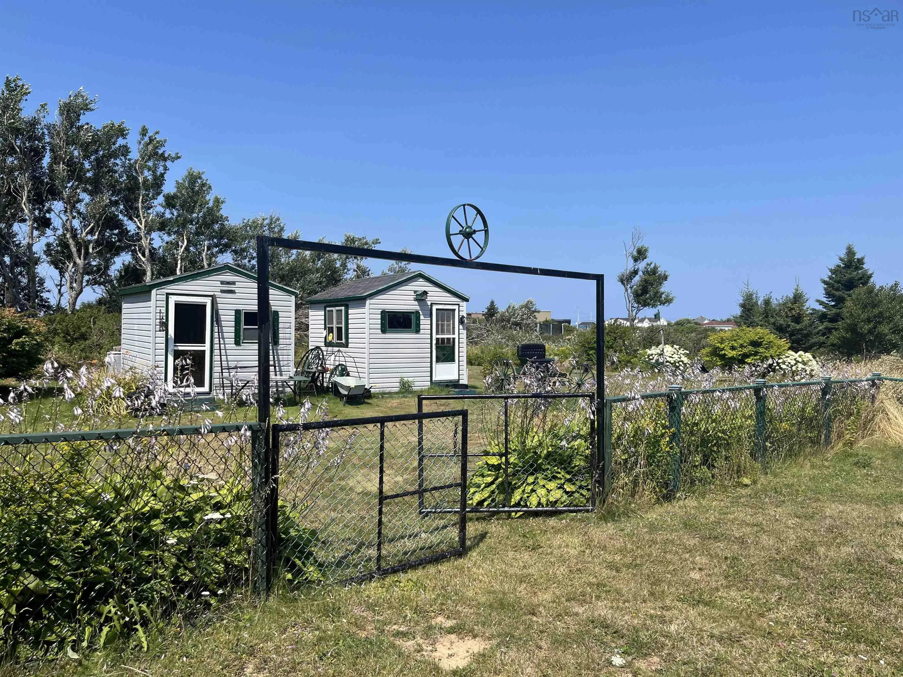 742 Donkin Highway, Donkin, NS B1A 6P1, 1 Bedroom Bedrooms, ,1 BathroomBathrooms,Residential,For Sale,Donkin,202520658