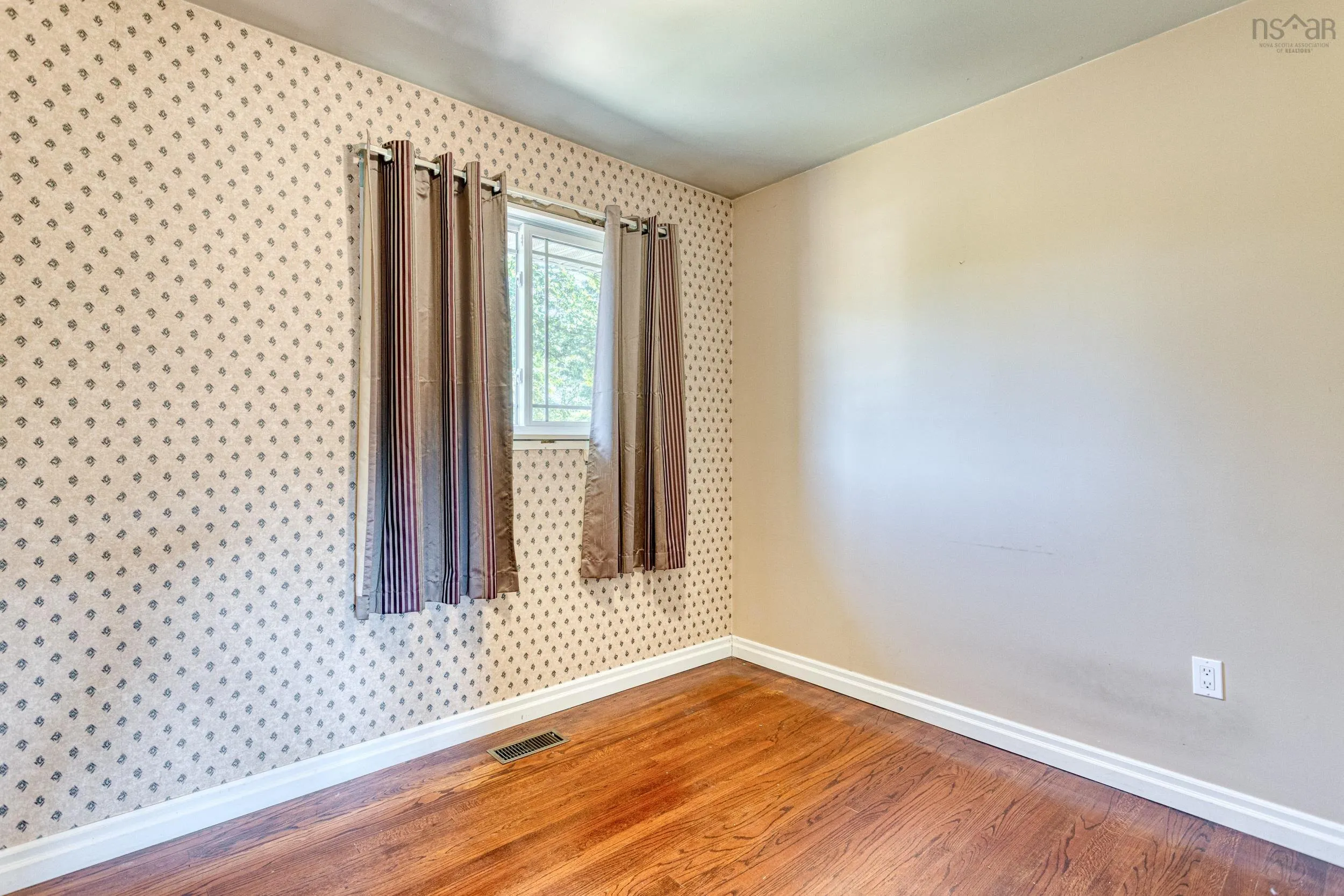81 Flamingo Drive, Rockingham, NS B3M 1T2, 3 Bedrooms Bedrooms, ,1 BathroomBathrooms,Residential,For Sale,Flamingo,202519651