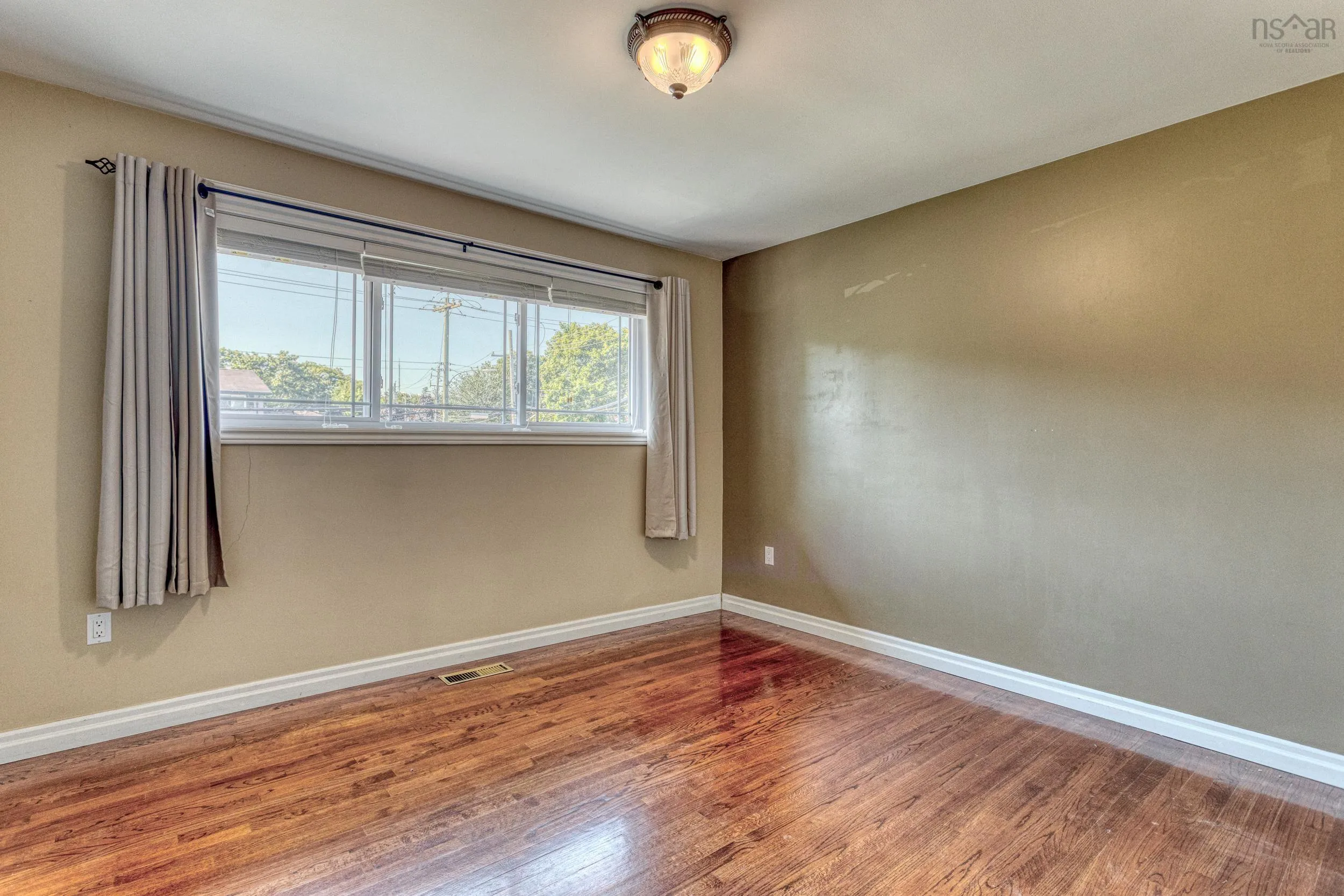 81 Flamingo Drive, Rockingham, NS B3M 1T2, 3 Bedrooms Bedrooms, ,1 BathroomBathrooms,Residential,For Sale,Flamingo,202519651