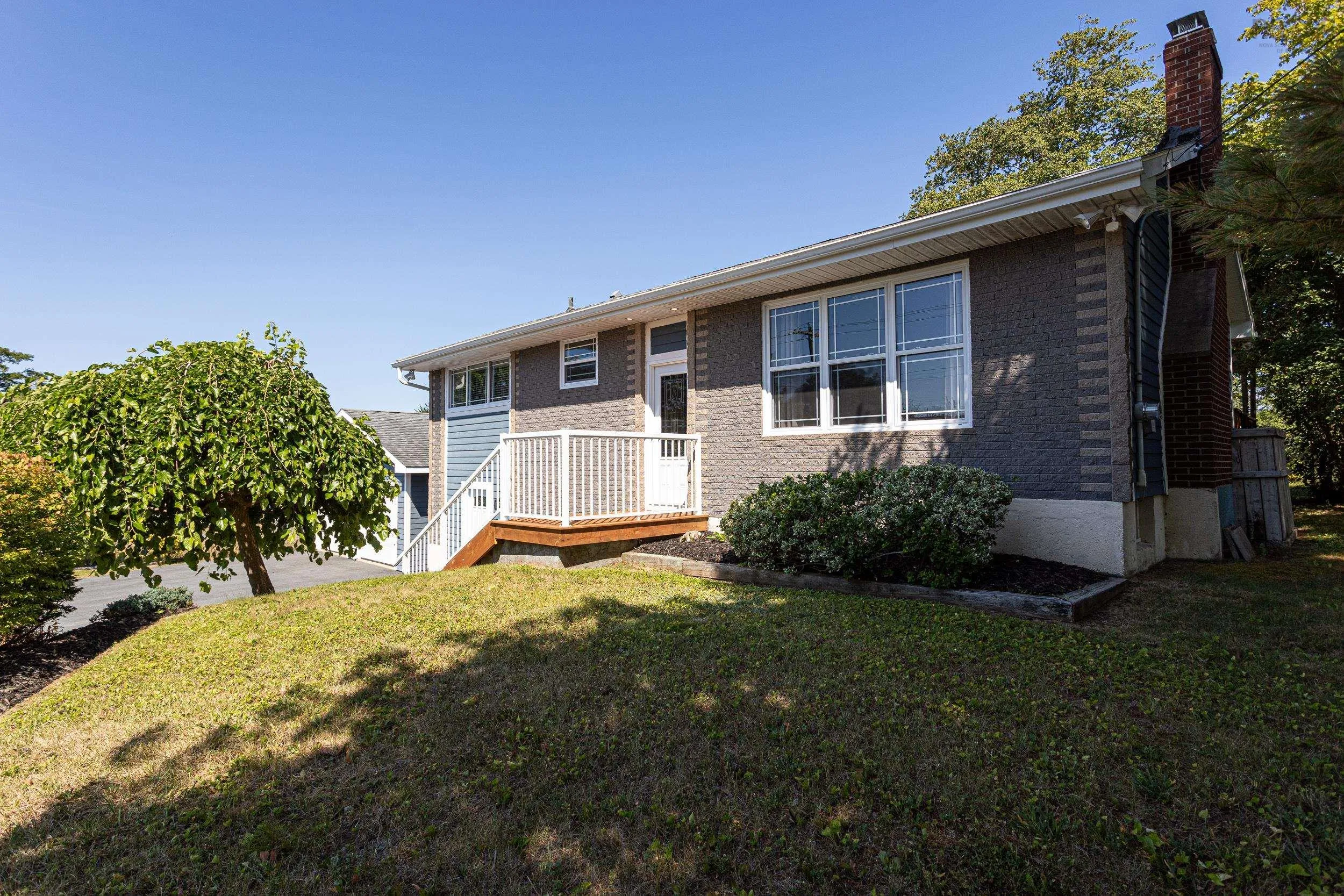 81 Flamingo Drive, Rockingham, NS B3M 1T2, 3 Bedrooms Bedrooms, ,1 BathroomBathrooms,Residential,For Sale,Flamingo,202519651