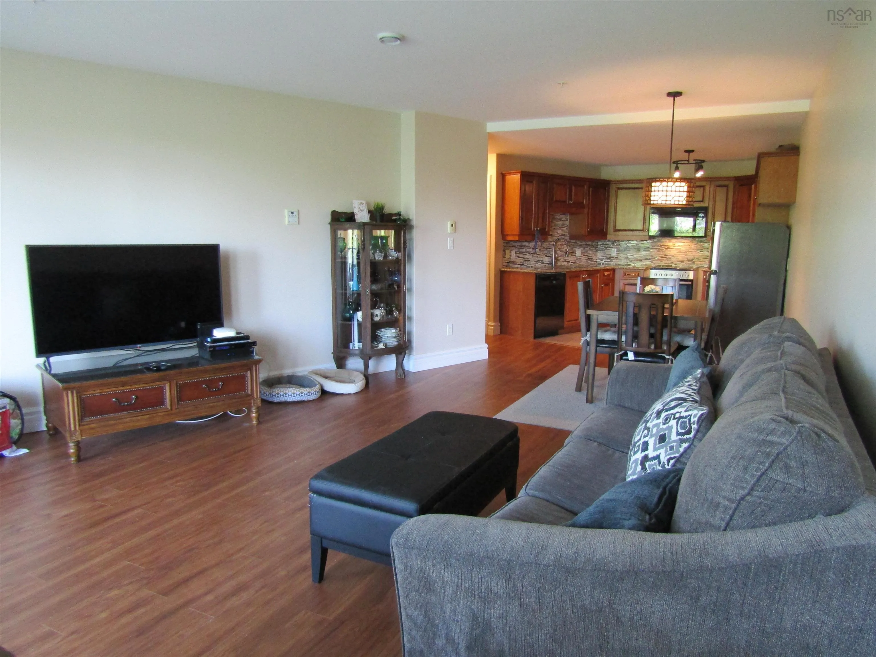 87 Pebblecreek Crescent, Dartmouth, NS B2W 0J9, 2 Bedrooms Bedrooms, ,2 BathroomsBathrooms,Residential,For Sale,Pebblecreek,202518932
