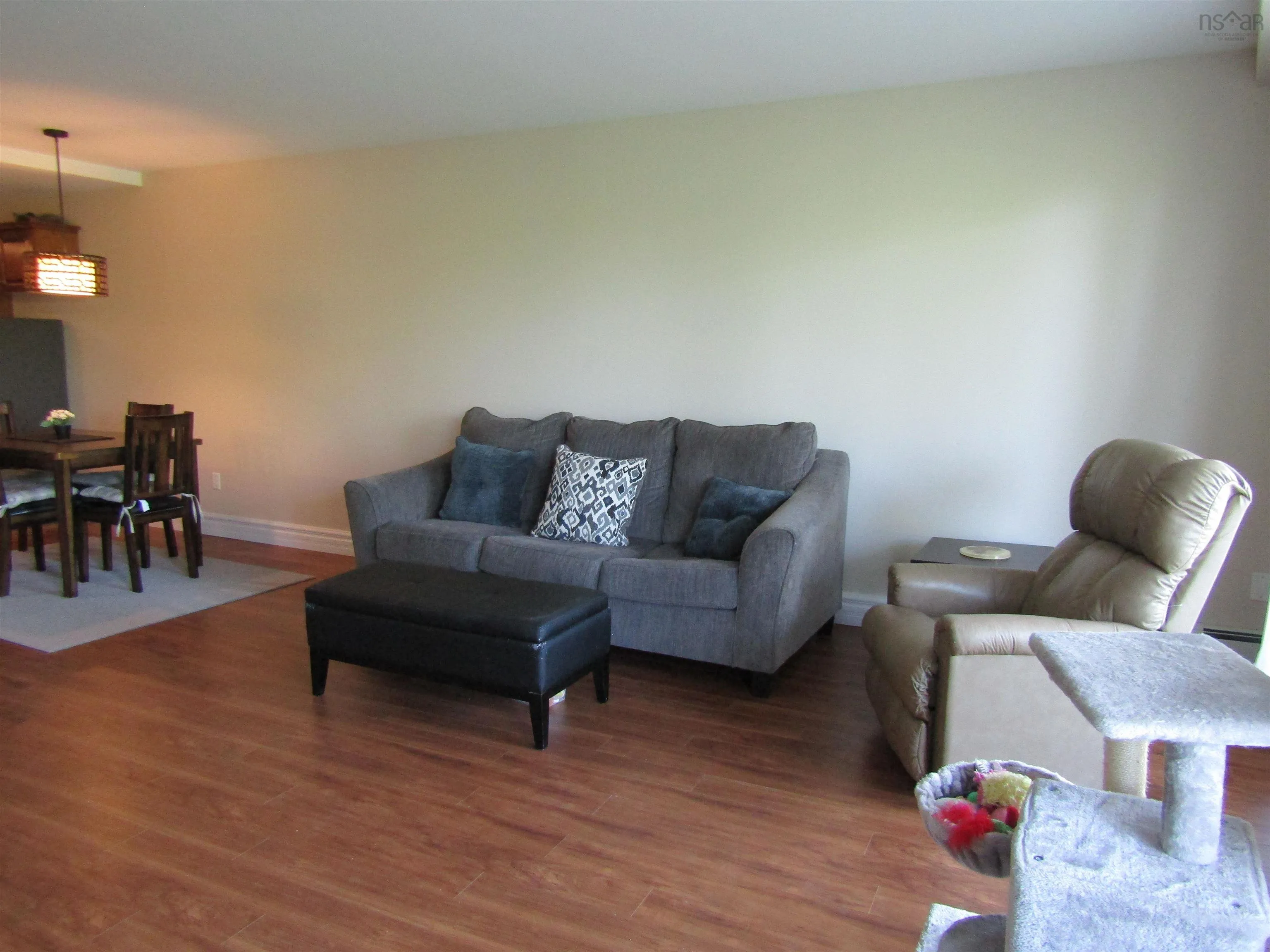 87 Pebblecreek Crescent, Dartmouth, NS B2W 0J9, 2 Bedrooms Bedrooms, ,2 BathroomsBathrooms,Residential,For Sale,Pebblecreek,202518932