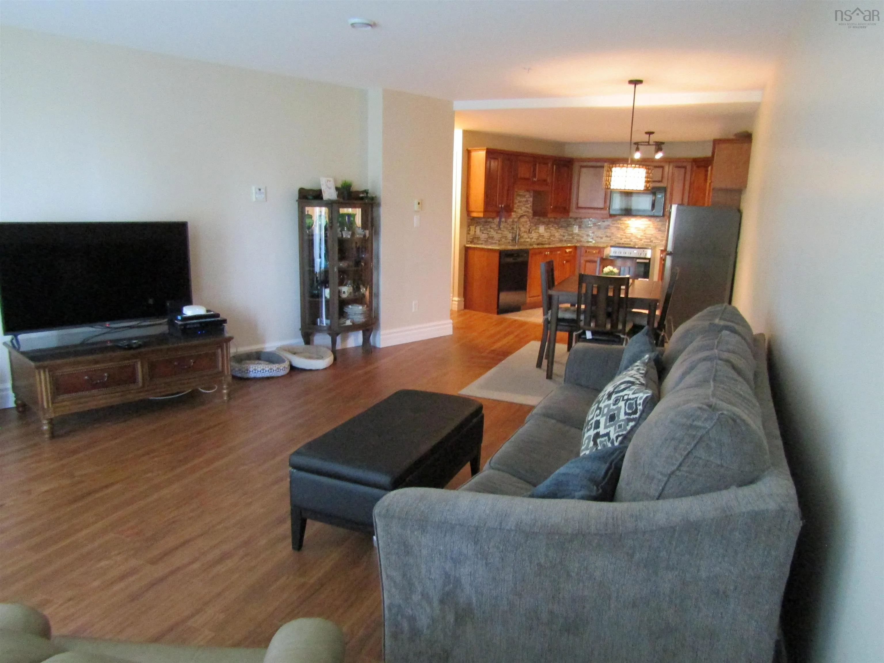 87 Pebblecreek Crescent, Dartmouth, NS B2W 0J9, 2 Bedrooms Bedrooms, ,2 BathroomsBathrooms,Residential,For Sale,Pebblecreek,202518932