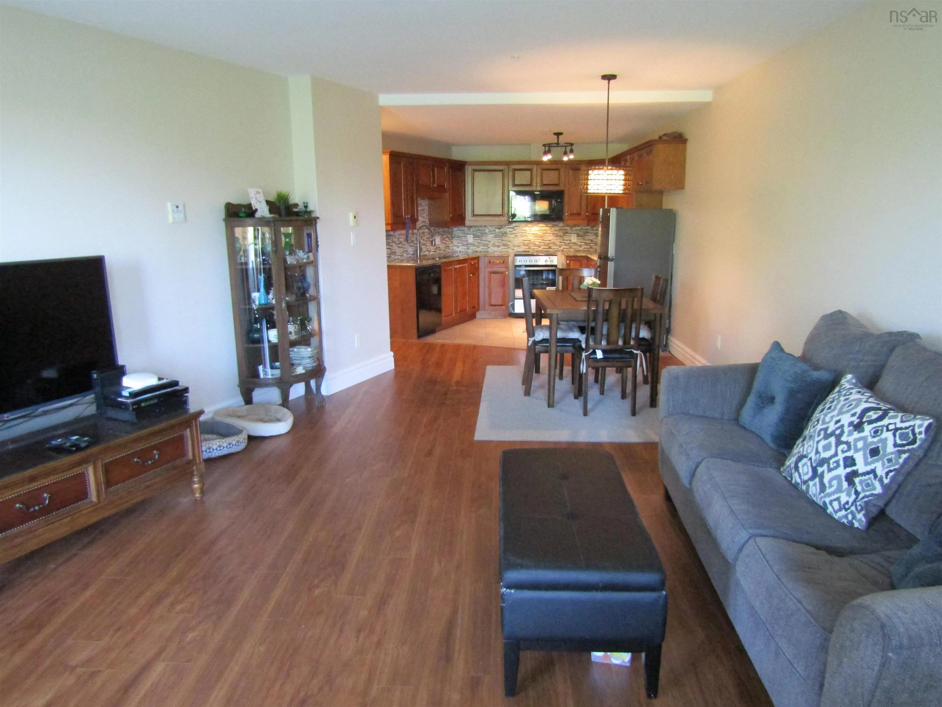 87 Pebblecreek Crescent, Dartmouth, NS B2W 0J9, 2 Bedrooms Bedrooms, ,2 BathroomsBathrooms,Residential,For Sale,Pebblecreek,202518932