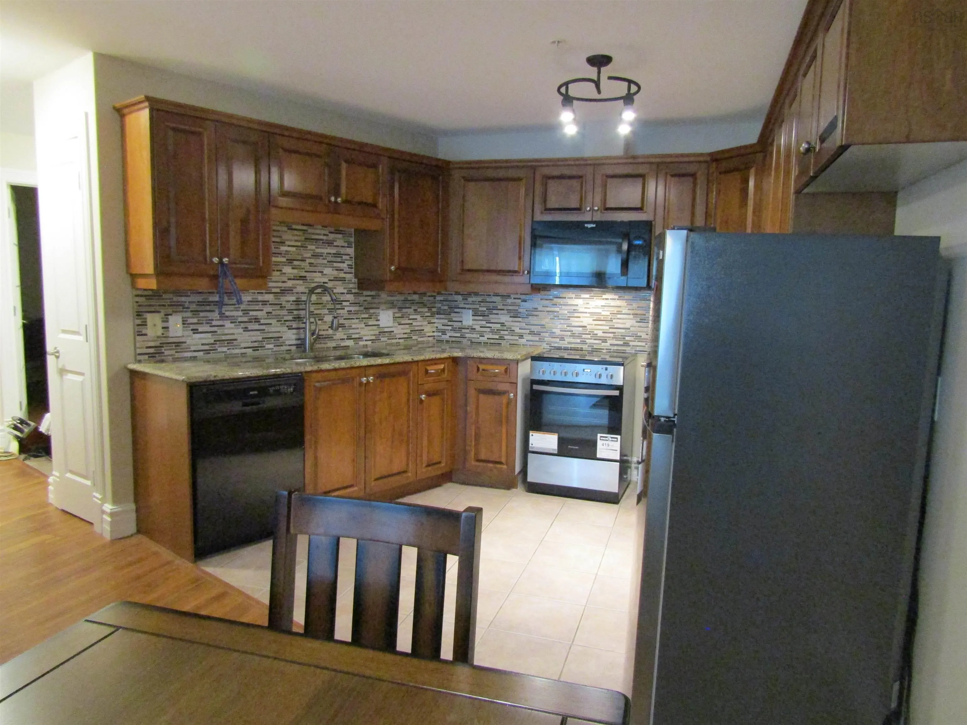 87 Pebblecreek Crescent, Dartmouth, NS B2W 0J9, 2 Bedrooms Bedrooms, ,2 BathroomsBathrooms,Residential,For Sale,Pebblecreek,202518932