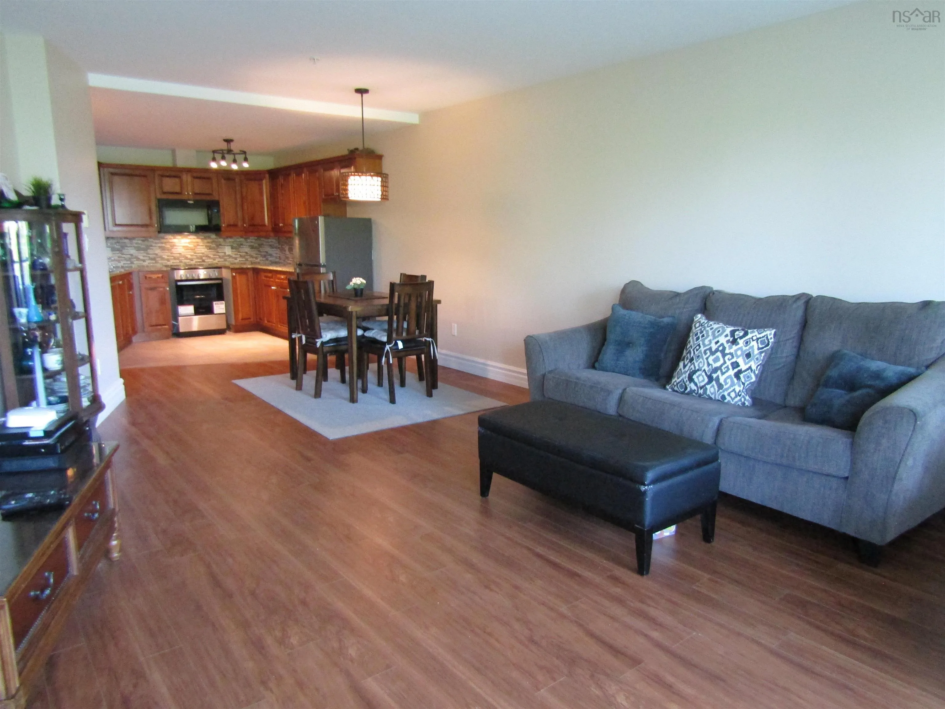 87 Pebblecreek Crescent, Dartmouth, NS B2W 0J9, 2 Bedrooms Bedrooms, ,2 BathroomsBathrooms,Residential,For Sale,Pebblecreek,202518932