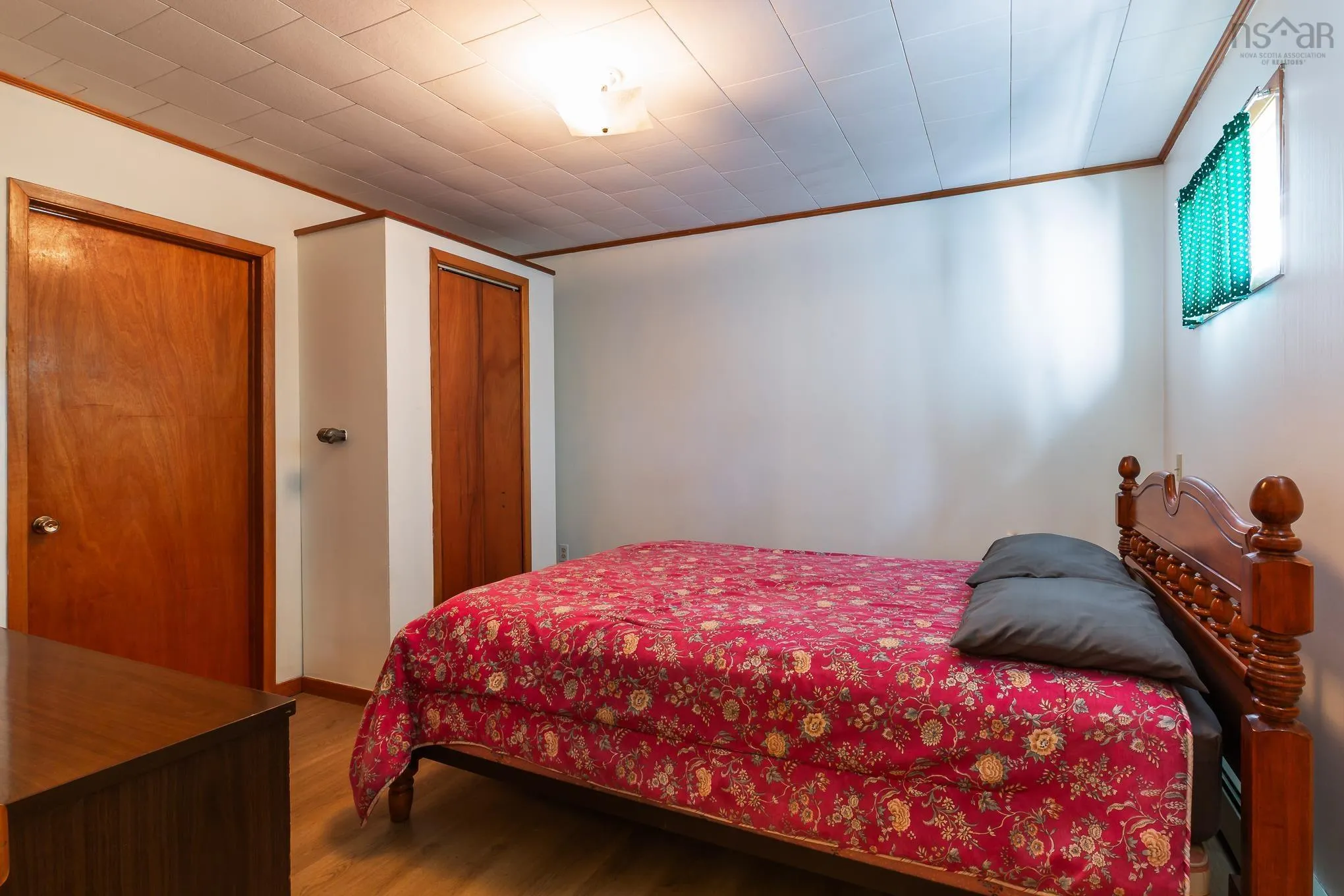 17 Pitt Street, Port Hawkesbury, NS B9A 2T2, 4 Bedrooms Bedrooms, ,2 BathroomsBathrooms,Residential,For Sale,Pitt,202520508