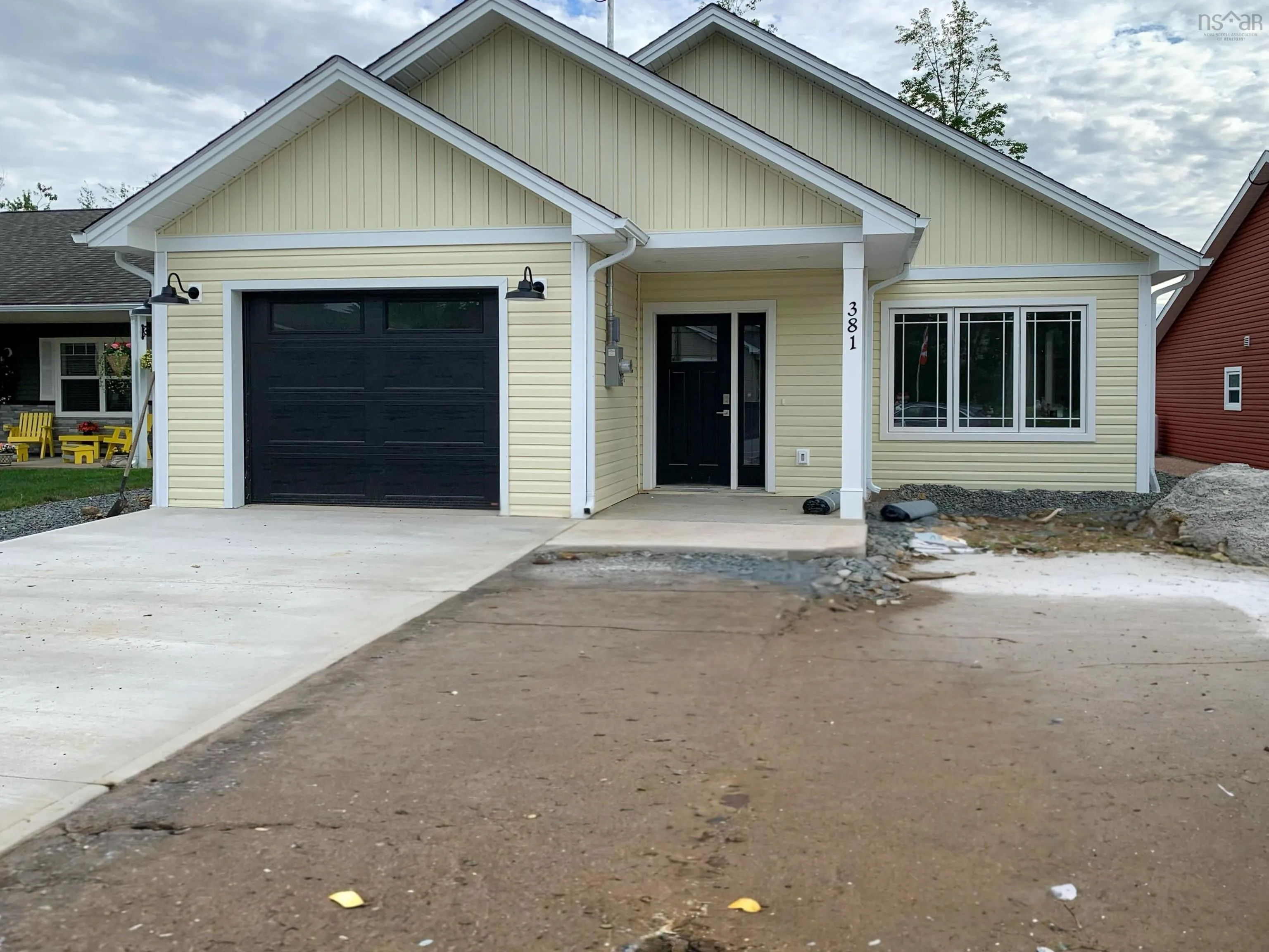 381 Glen Allan Drive, Bridgewater, NS B4V 0A7, 3 Bedrooms Bedrooms, ,2 BathroomsBathrooms,Residential,For Sale,Glen Allan,202517668