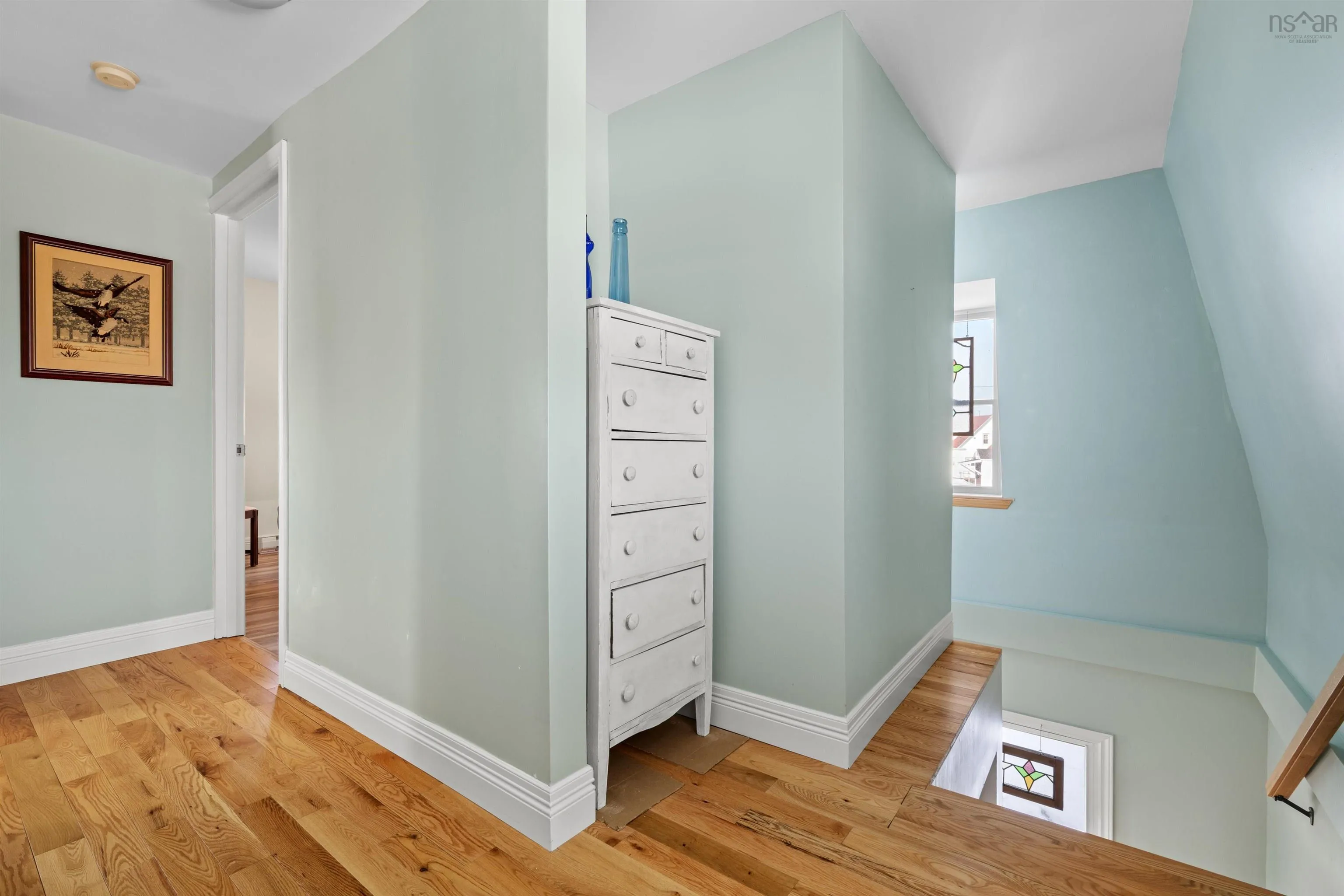 125 The Point Road, Blue Rocks, NS B0J 2C0, 2 Bedrooms Bedrooms, ,3 BathroomsBathrooms,Residential,For Sale,The Point,202521987