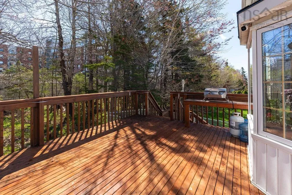 5 Alpine Drive, Portland Hills, NS B2W 1Z3, 5 Bedrooms Bedrooms, ,3 BathroomsBathrooms,Residential,For Sale,Alpine,202511212