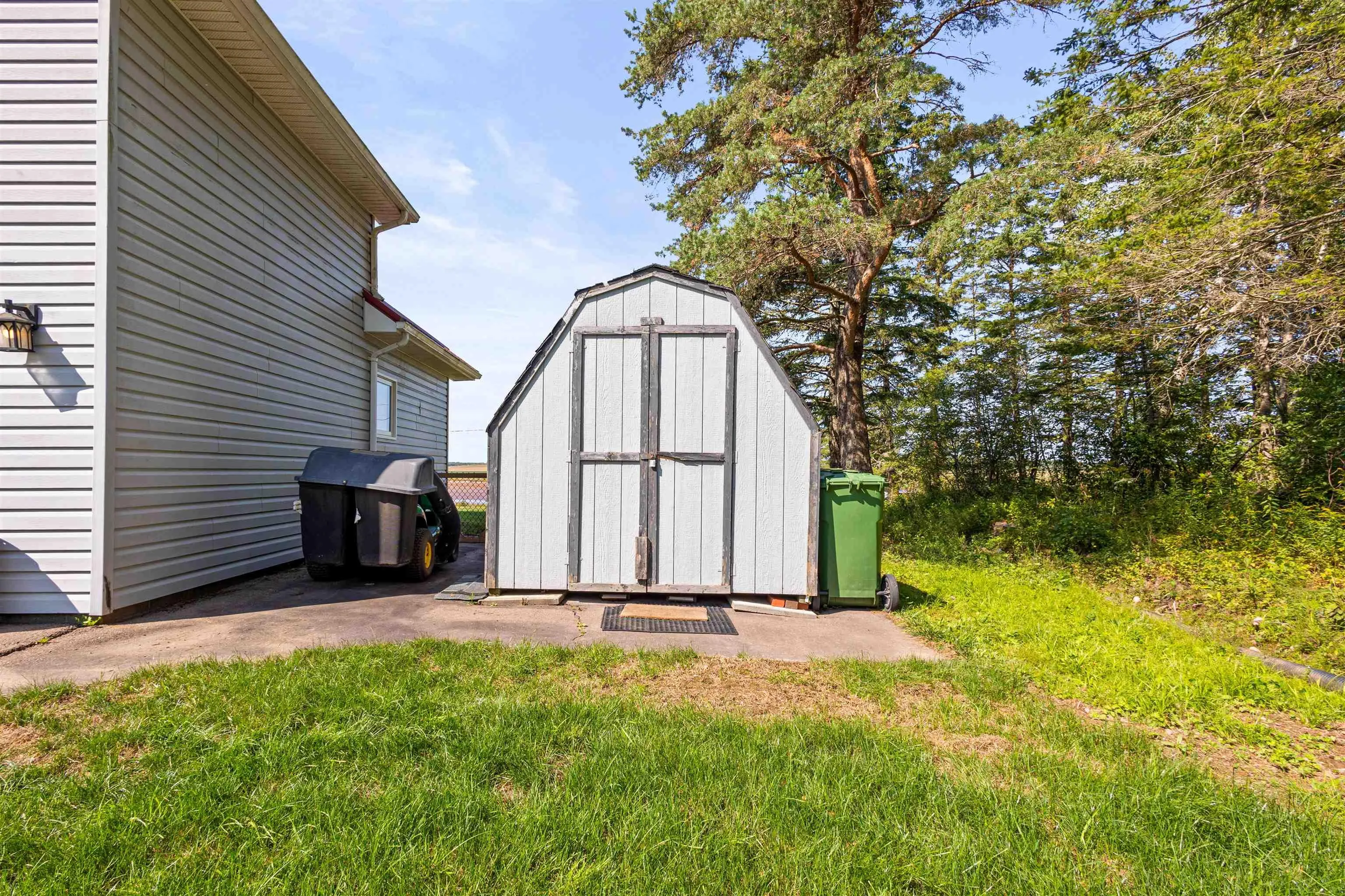 320 Main Street W, Stewiacke, NS B0N 2J0, 2 Bedrooms Bedrooms, ,2 BathroomsBathrooms,Residential,For Sale,Main,202522633