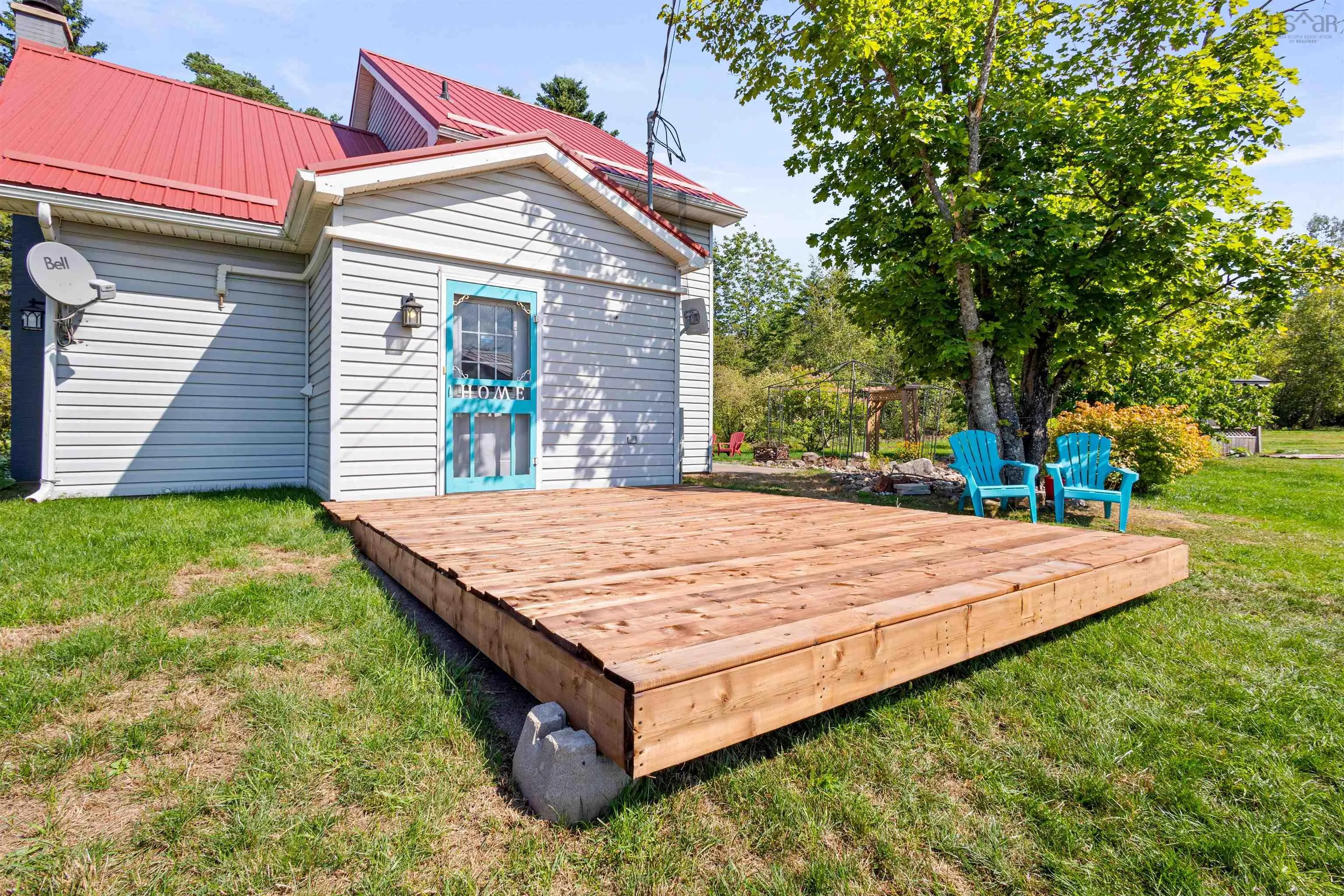 320 Main Street W, Stewiacke, NS B0N 2J0, 2 Bedrooms Bedrooms, ,2 BathroomsBathrooms,Residential,For Sale,Main,202522633