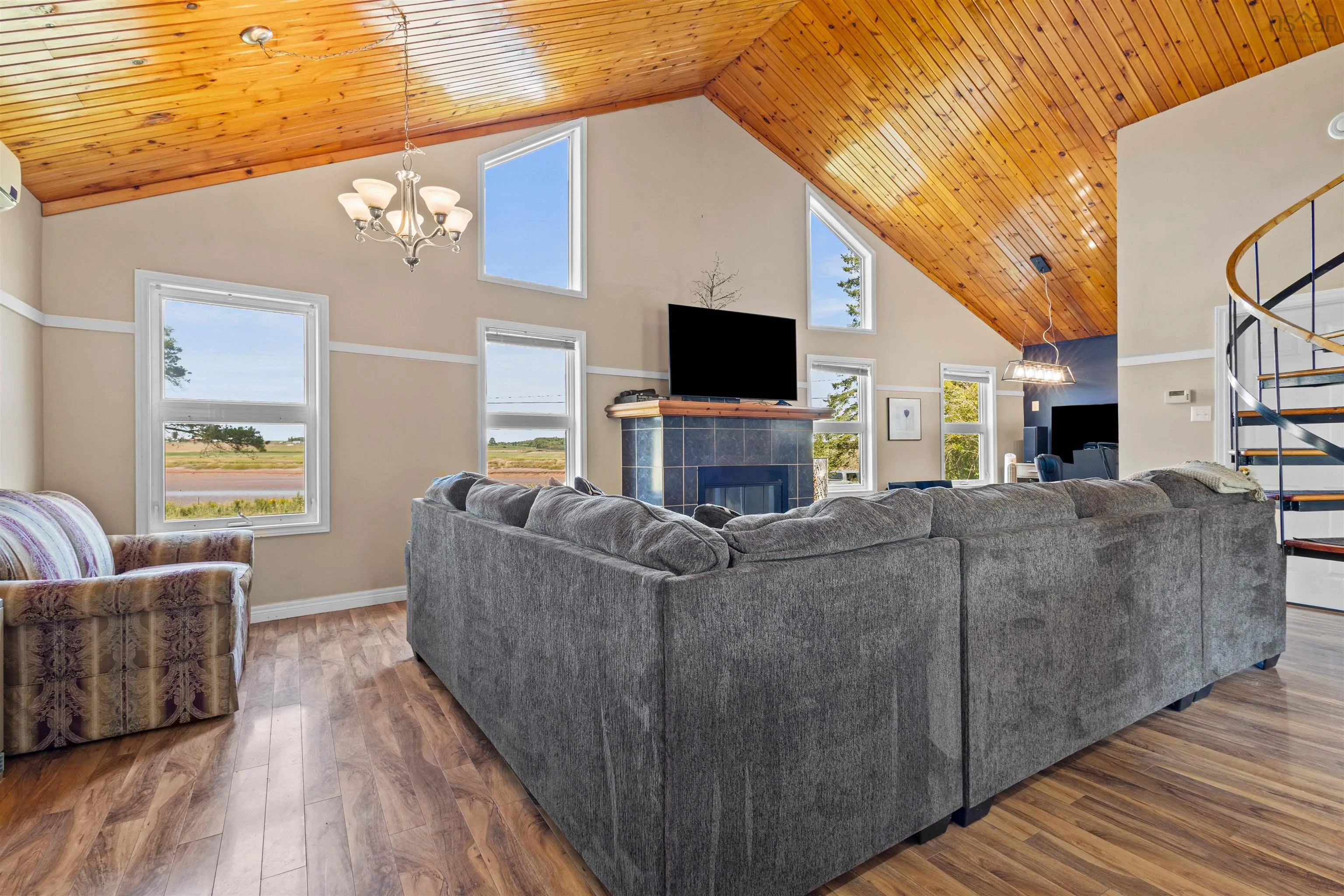 320 Main Street W, Stewiacke, NS B0N 2J0, 2 Bedrooms Bedrooms, ,2 BathroomsBathrooms,Residential,For Sale,Main,202522633