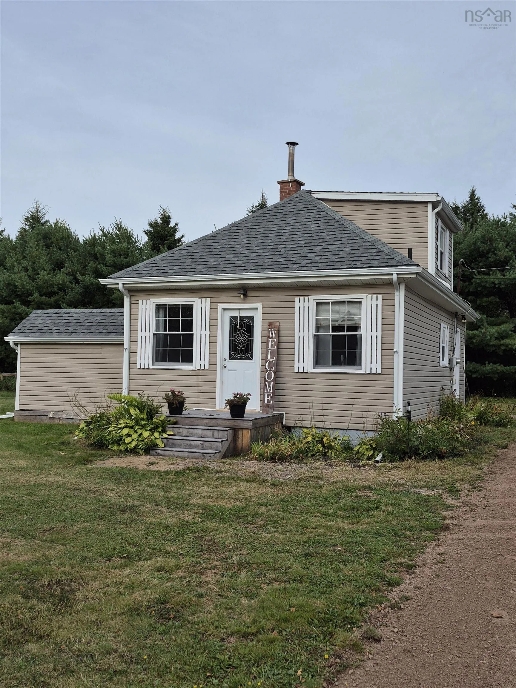 1118 Crowes Mills Road, Onslow Mountain, NS B0M 1G0, 2 Bedrooms Bedrooms, ,2 BathroomsBathrooms,Residential,For Sale,Crowes Mills,202523351