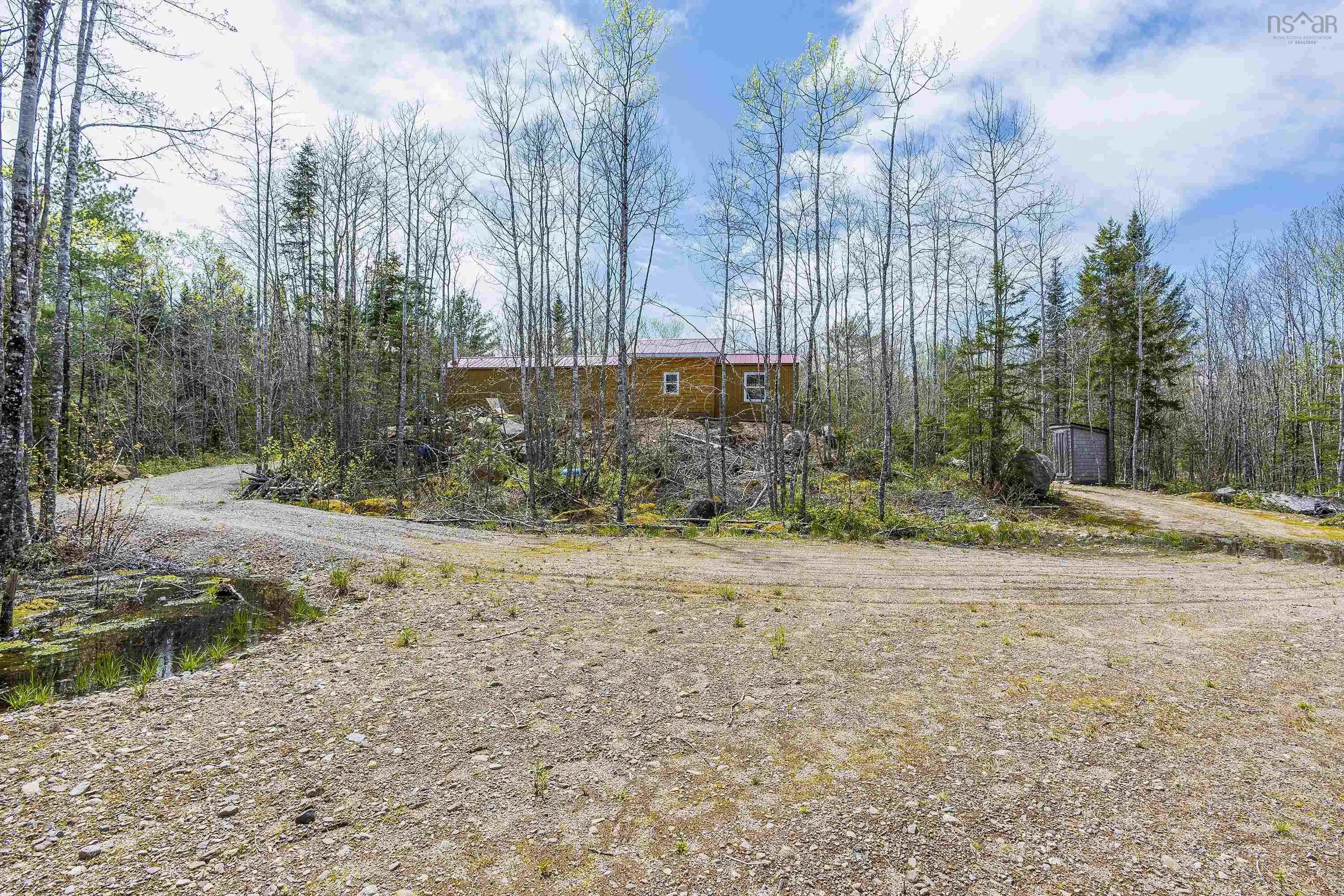 782 Waterloo Avenue, Waterloo Lake, NS B0S 1P0, 1 Bedroom Bedrooms, ,Residential,For Sale,Waterloo,202510934