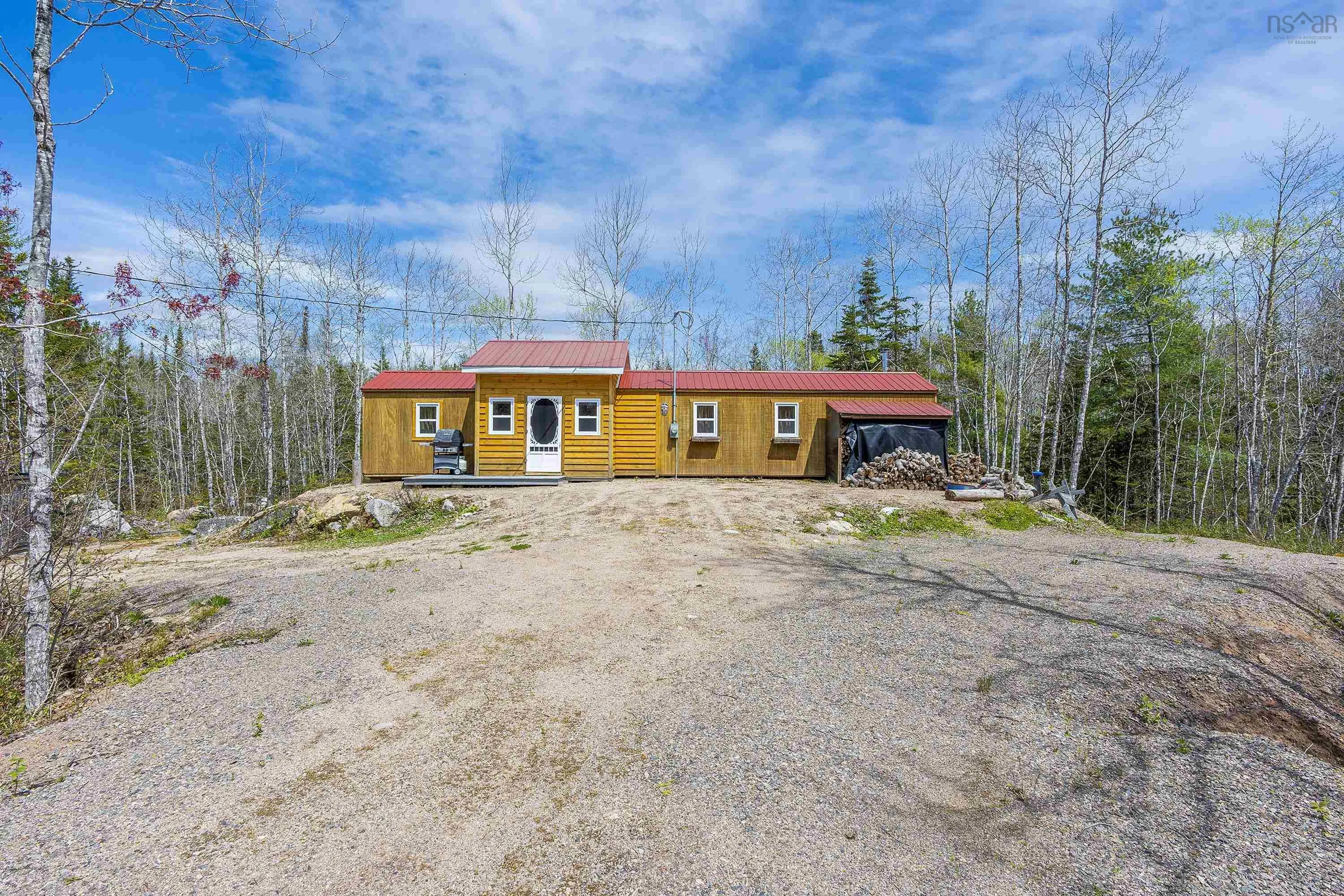 782 Waterloo Avenue, Waterloo Lake, NS B0S 1P0, 1 Bedroom Bedrooms, ,Residential,For Sale,Waterloo,202510934