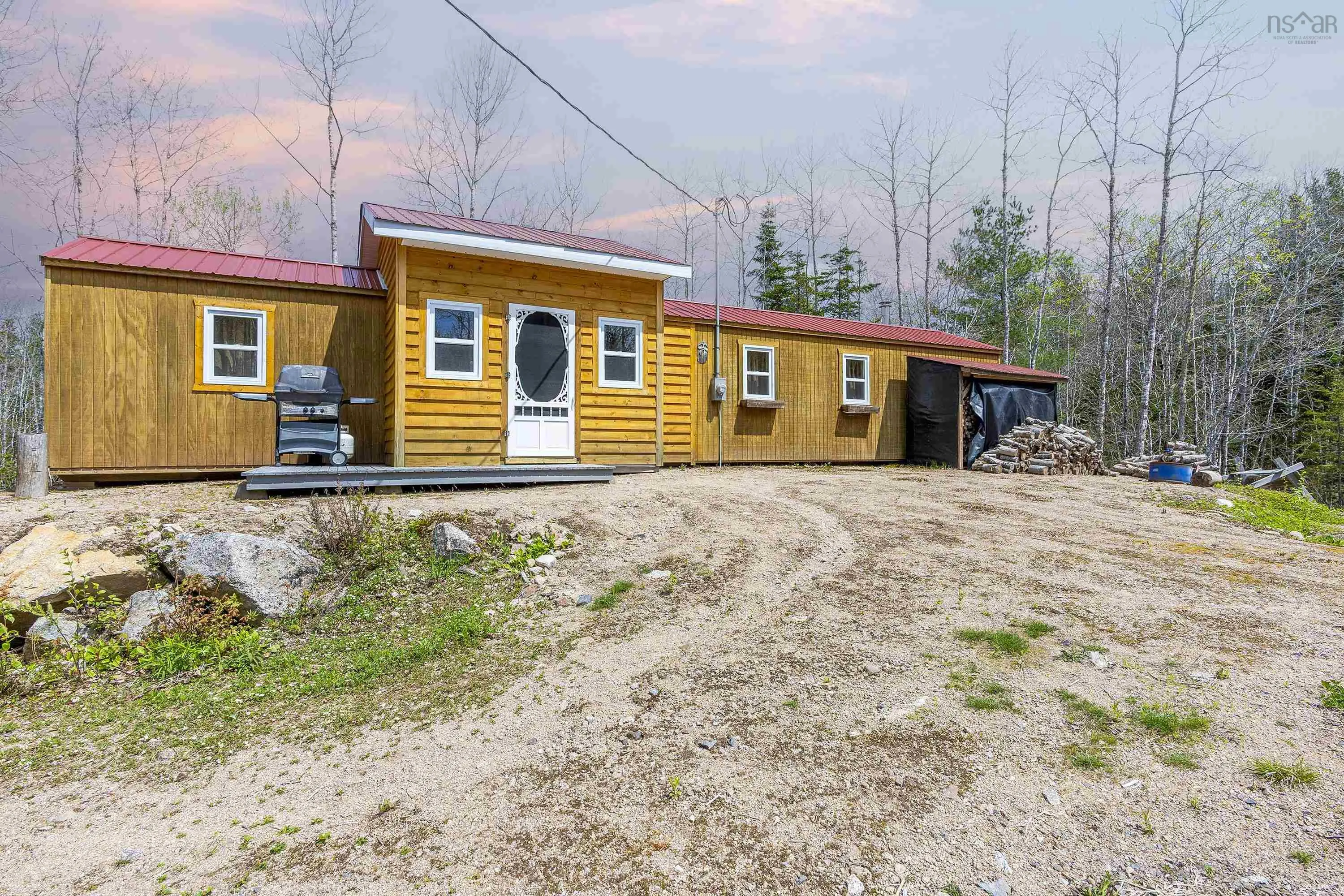 782 Waterloo Avenue, Waterloo Lake, NS B0S 1P0, 1 Bedroom Bedrooms, ,Residential,For Sale,Waterloo,202510934