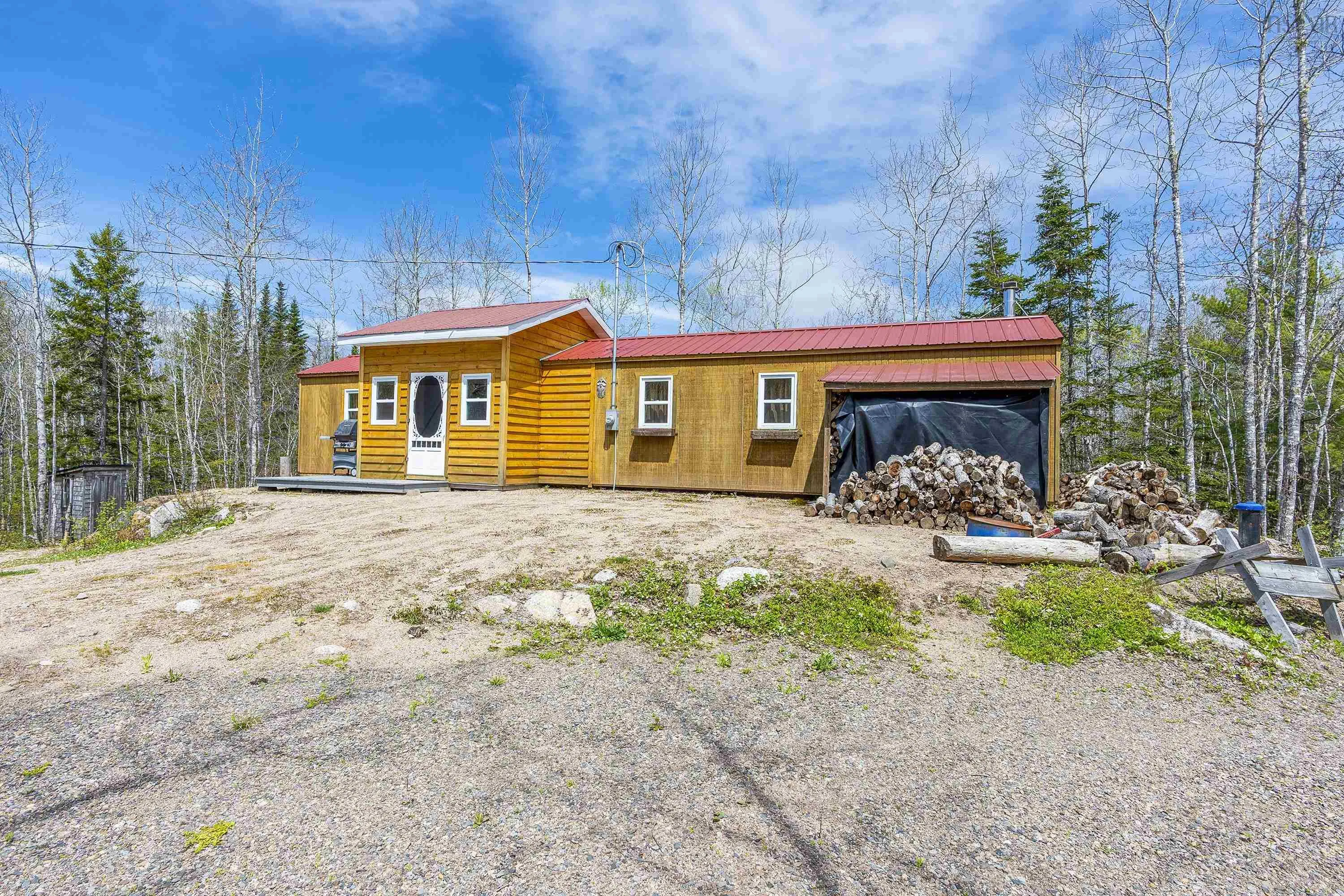 782 Waterloo Avenue, Waterloo Lake, NS B0S 1P0, 1 Bedroom Bedrooms, ,Residential,For Sale,Waterloo,202510934