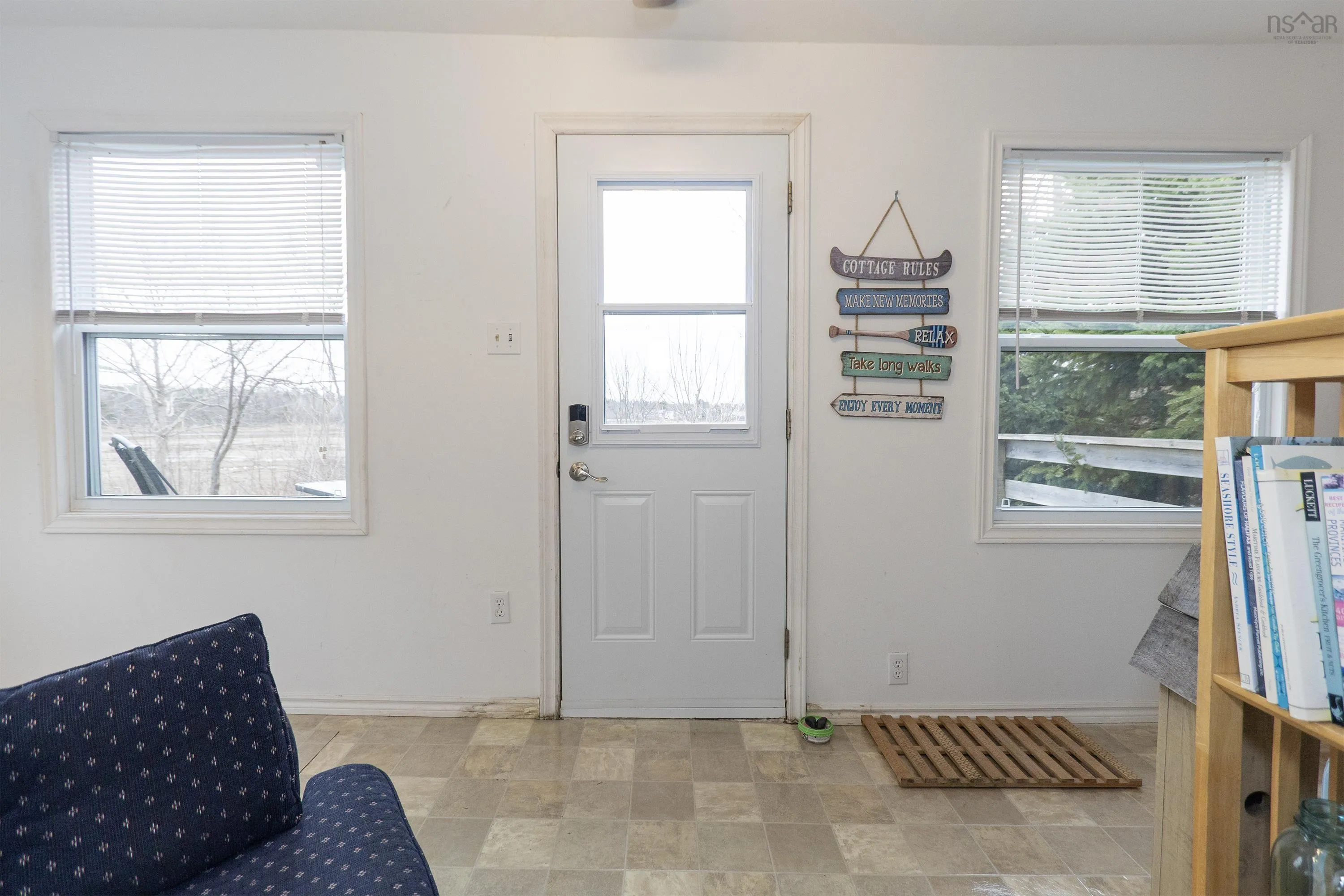 1 Moore Street, Parrsboro Ns B0m 1s0, 3 Bedrooms Bedrooms, ,1 BathroomBathrooms,Residential,For Sale,Moore,202508784