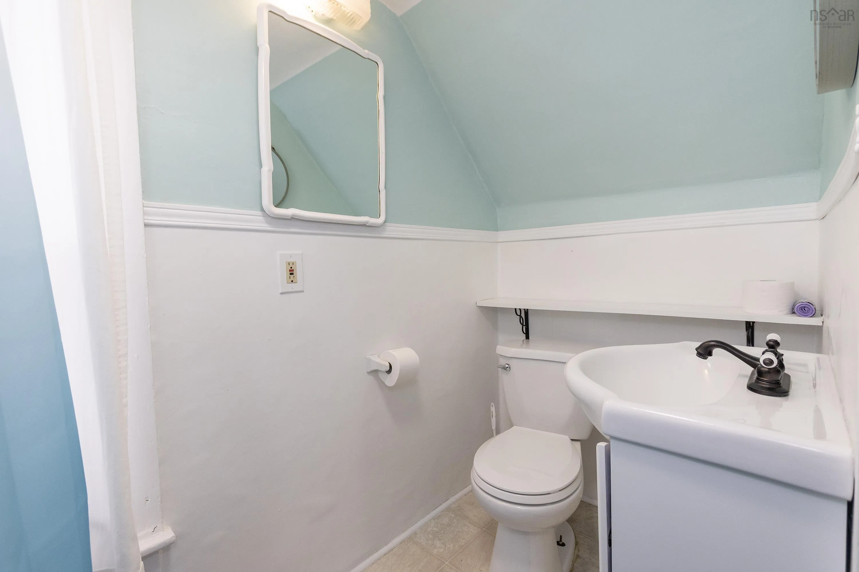 1 Moore Street, Parrsboro Ns B0m 1s0, 3 Bedrooms Bedrooms, ,1 BathroomBathrooms,Residential,For Sale,Moore,202508784