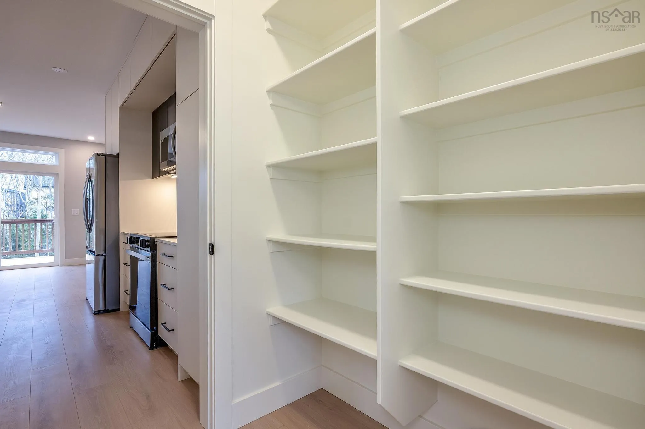 81a-189 Colonial Crescent, Halifax, NS B3R 2H8, 5 Bedrooms Bedrooms, ,4 BathroomsBathrooms,Residential,For Sale,Colonial,202524838