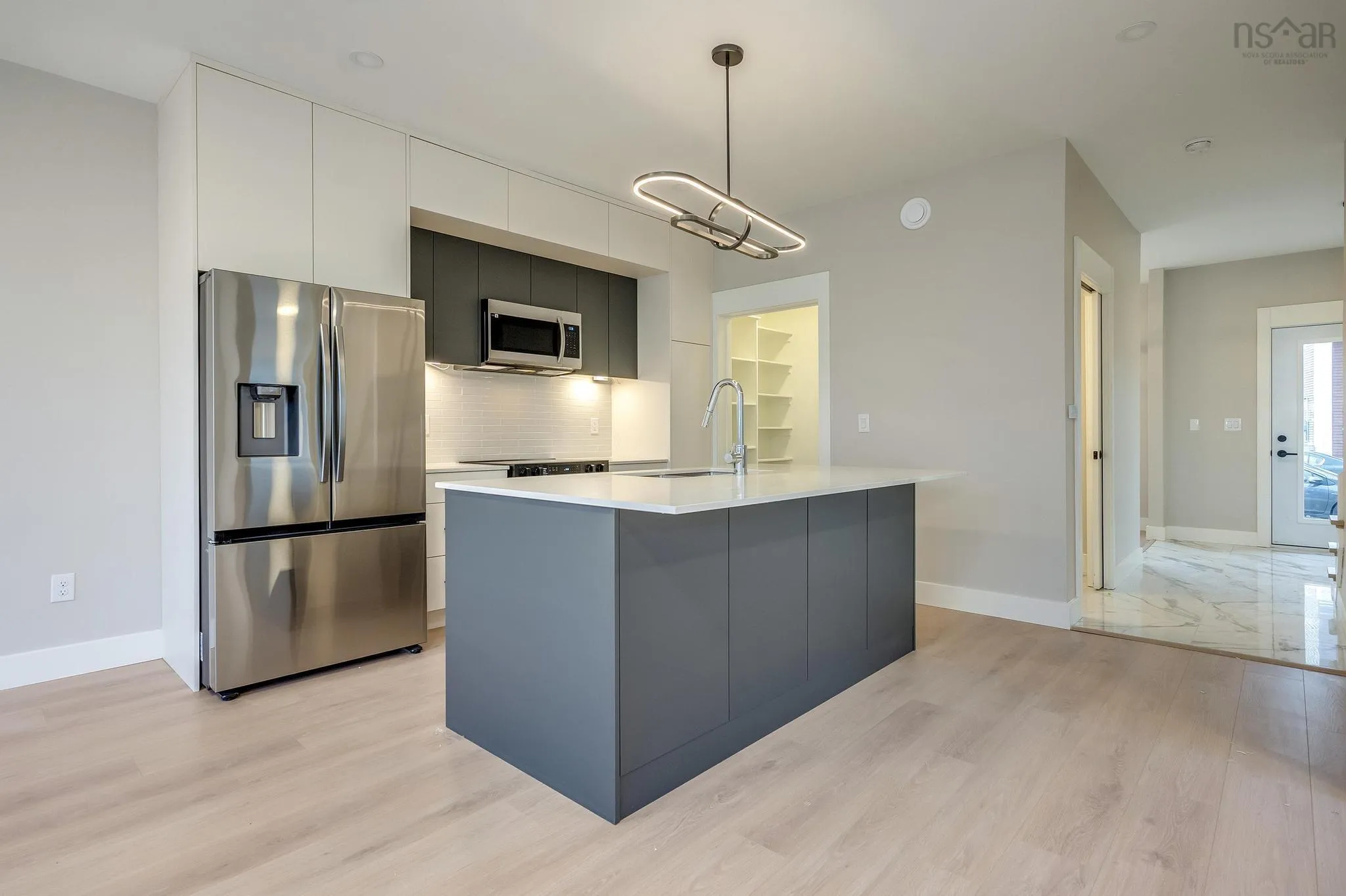 81a-189 Colonial Crescent, Halifax, NS B3R 2H8, 5 Bedrooms Bedrooms, ,4 BathroomsBathrooms,Residential,For Sale,Colonial,202524838