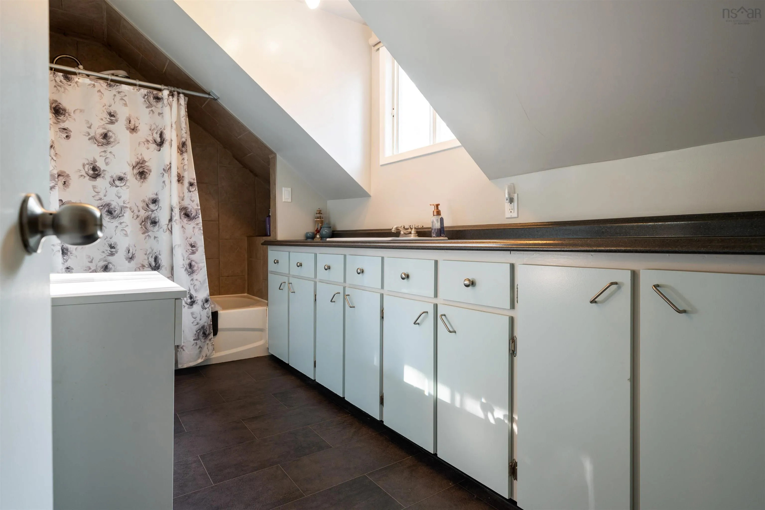 5378 Little Harbour Road, Little Harbour, NS B2H 5C4, 3 Bedrooms Bedrooms, ,2 BathroomsBathrooms,Residential,For Sale,Little Harbour,202519030