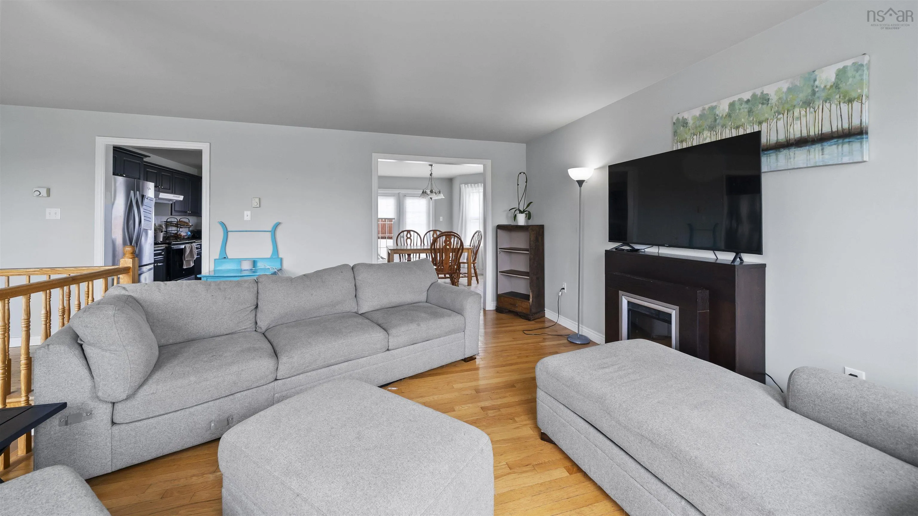 18 Coburg Crescent, Truro, NS B2N 7J6, 3 Bedrooms Bedrooms, ,2 BathroomsBathrooms,Residential,For Sale,Coburg,202517556