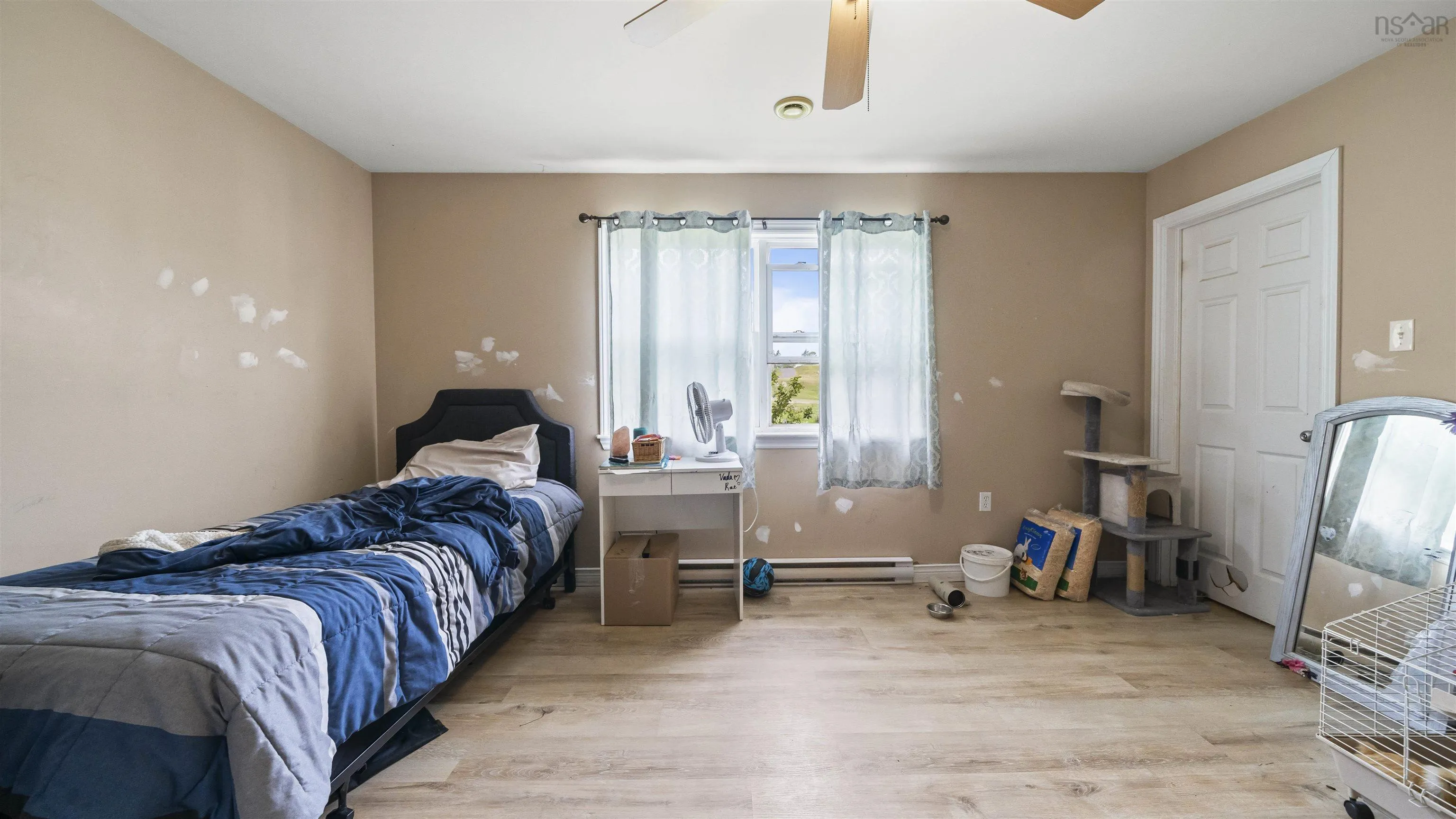 18 Coburg Crescent, Truro, NS B2N 7J6, 3 Bedrooms Bedrooms, ,2 BathroomsBathrooms,Residential,For Sale,Coburg,202517556