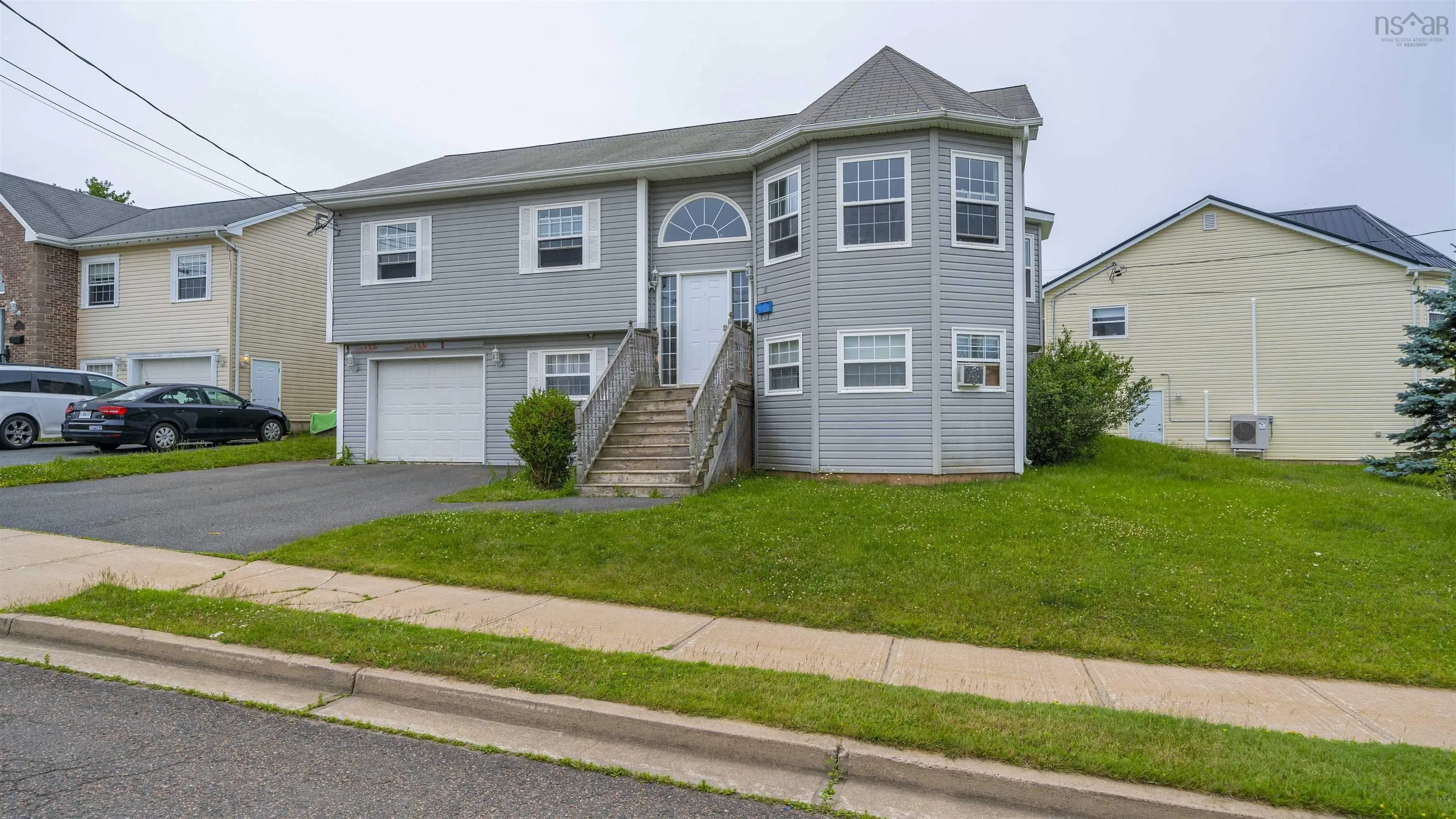 18 Coburg Crescent, Truro, NS B2N 7J6, 3 Bedrooms Bedrooms, ,2 BathroomsBathrooms,Residential,For Sale,Coburg,202517556