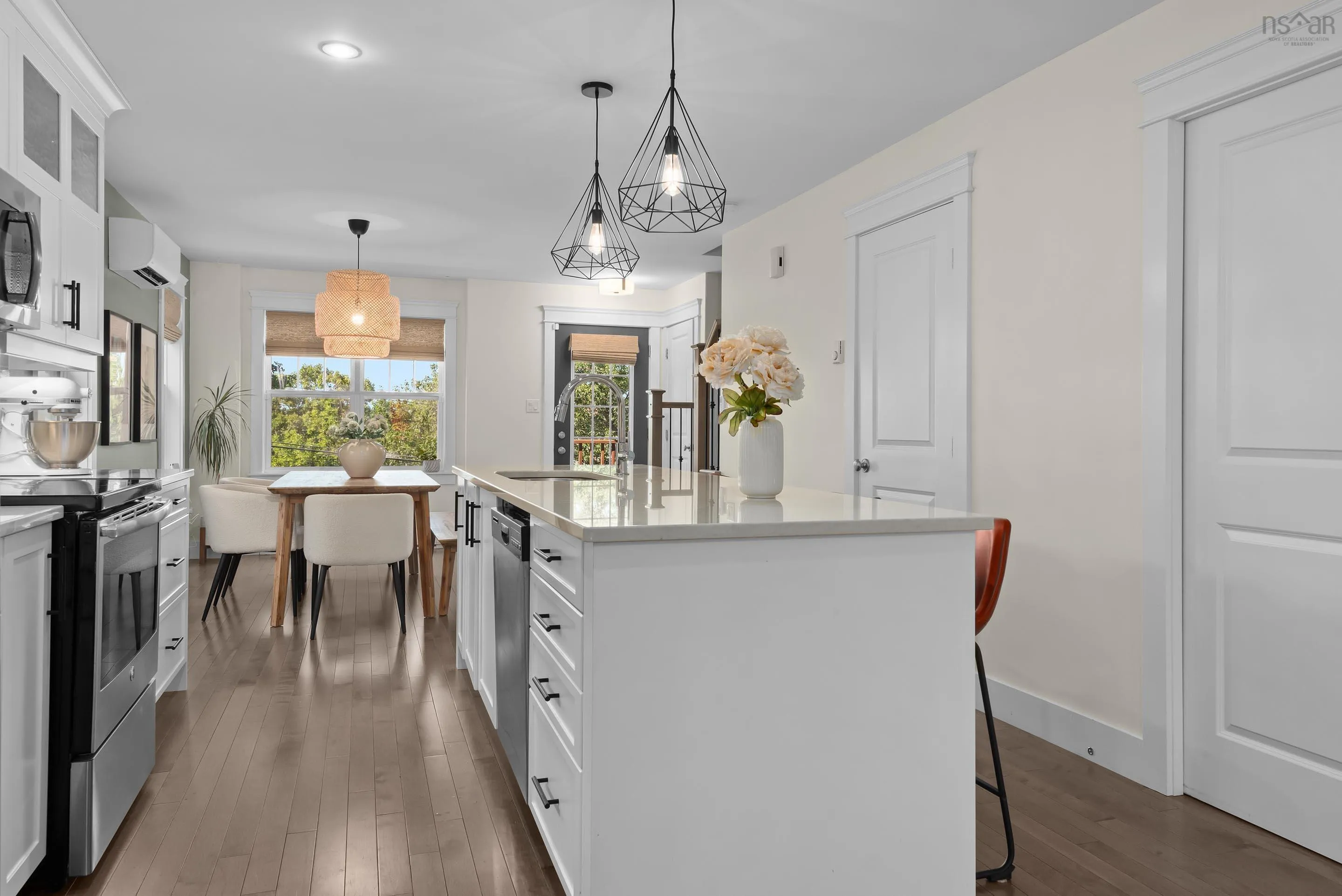 8 Analise Lane, Bedford, NS B4A 0J2, 3 Bedrooms Bedrooms, ,4 BathroomsBathrooms,Residential,For Sale,Analise,202521271