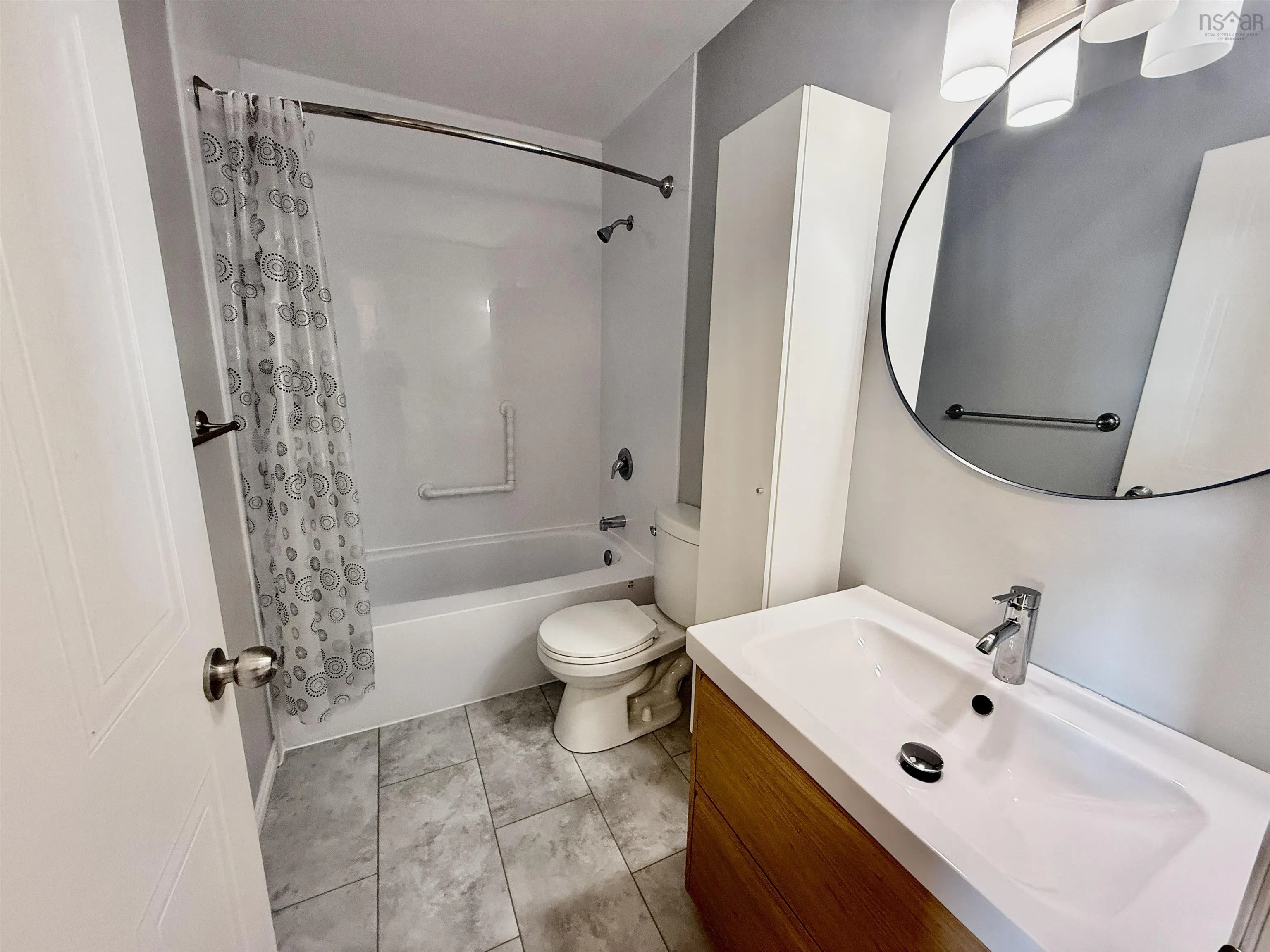 209-75 Collins Grove, Dartmouth, NS B2W 6B3, 2 Bedrooms Bedrooms, ,1 BathroomBathrooms,Residential,For Sale,Collins,202522473