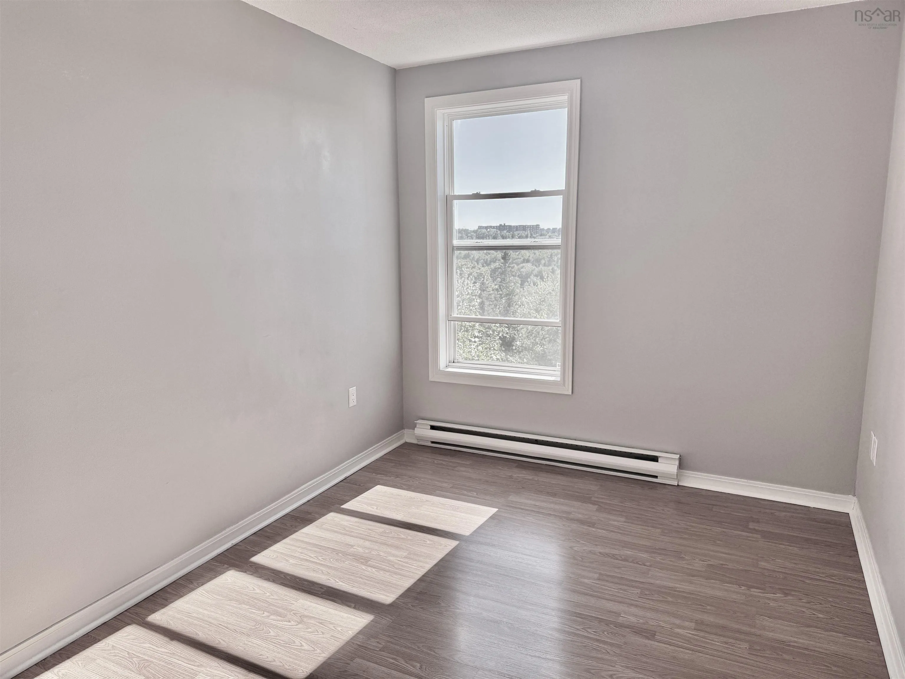 209-75 Collins Grove, Dartmouth, NS B2W 6B3, 2 Bedrooms Bedrooms, ,1 BathroomBathrooms,Residential,For Sale,Collins,202522473