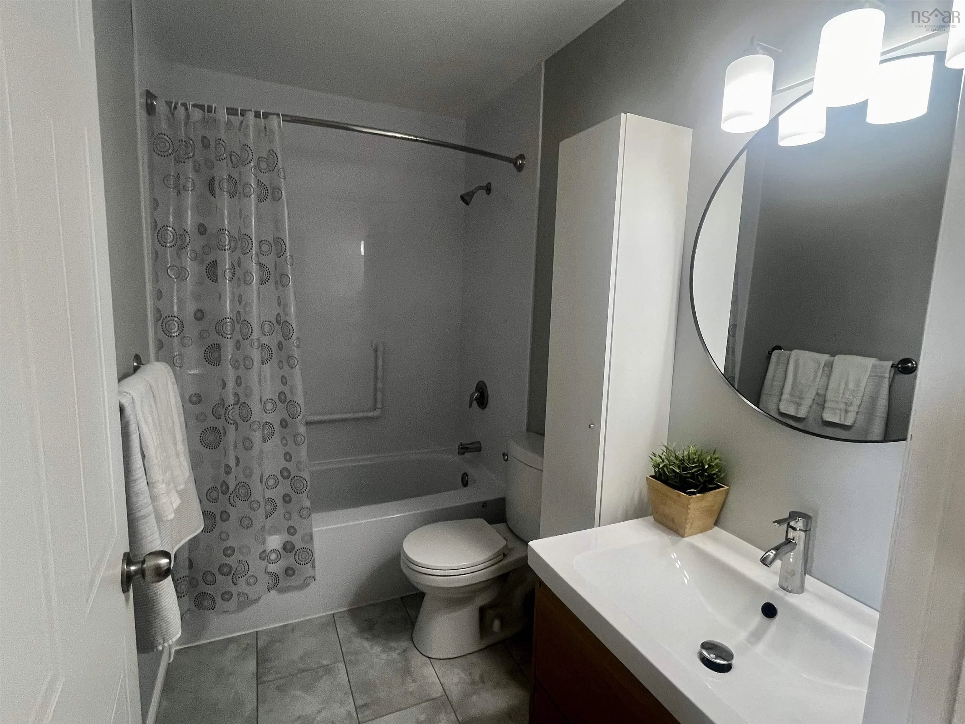 209-75 Collins Grove, Dartmouth, NS B2W 6B3, 2 Bedrooms Bedrooms, ,1 BathroomBathrooms,Residential,For Sale,Collins,202522473