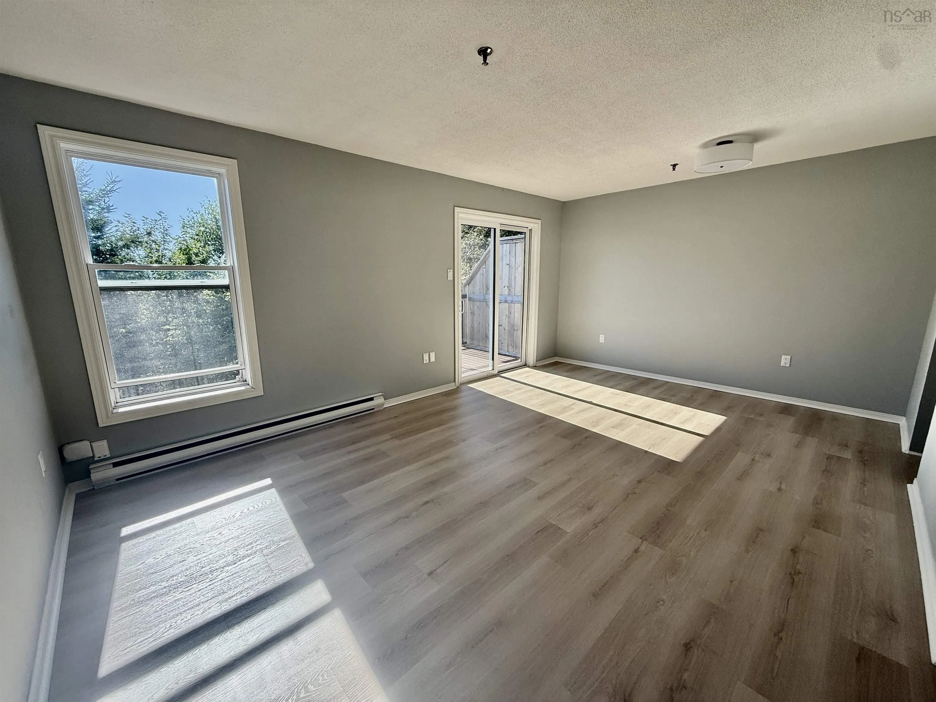 209-75 Collins Grove, Dartmouth, NS B2W 6B3, 2 Bedrooms Bedrooms, ,1 BathroomBathrooms,Residential,For Sale,Collins,202522473