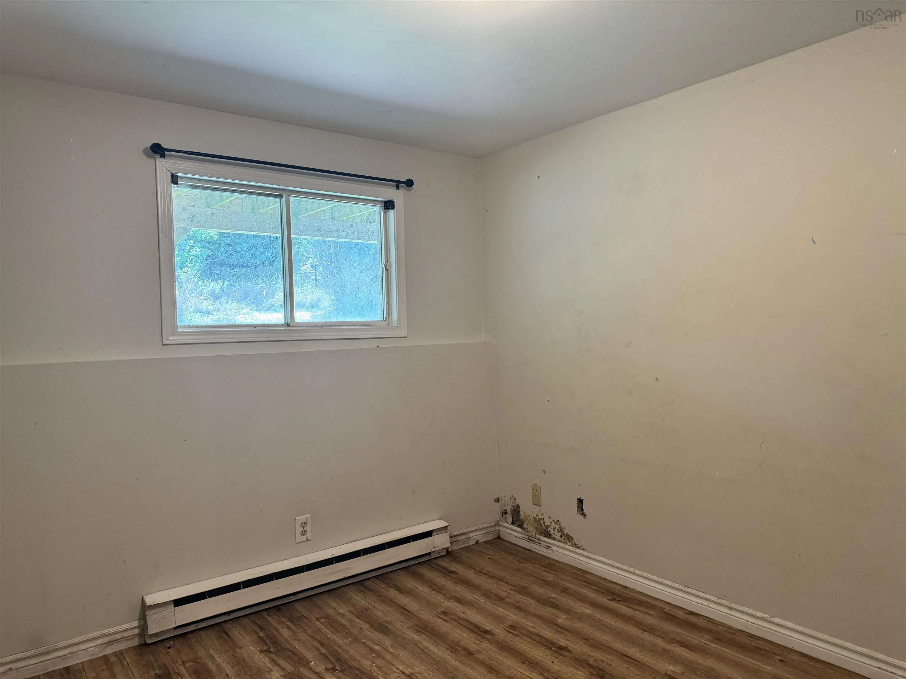 8 & 10 Thirteenth Street, Trenton, NS B0K 1X0, 6 Bedrooms Bedrooms, ,Residential Income,For Sale,Thirteenth,202522126