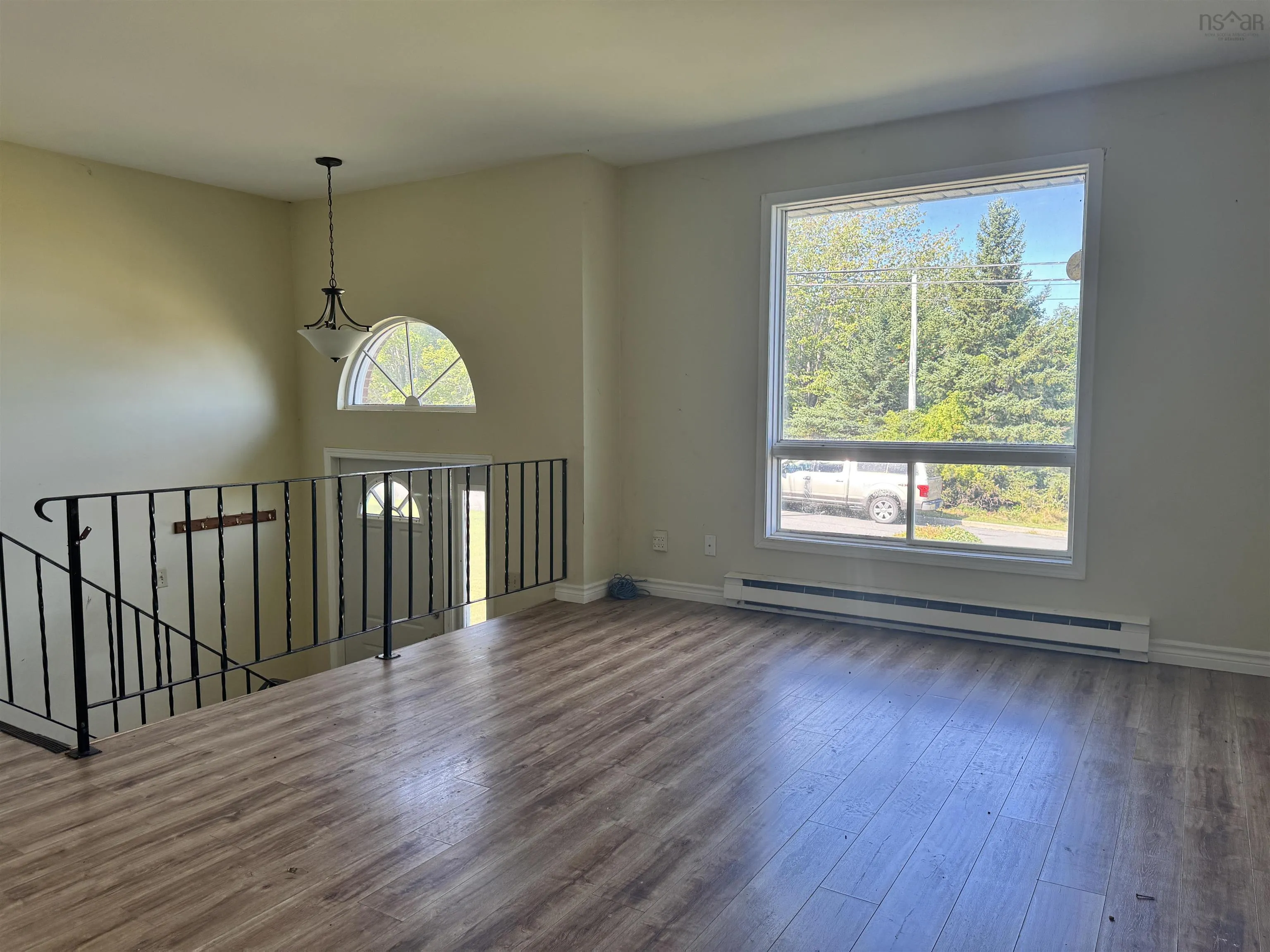 8 & 10 Thirteenth Street, Trenton, NS B0K 1X0, 6 Bedrooms Bedrooms, ,Residential Income,For Sale,Thirteenth,202522126