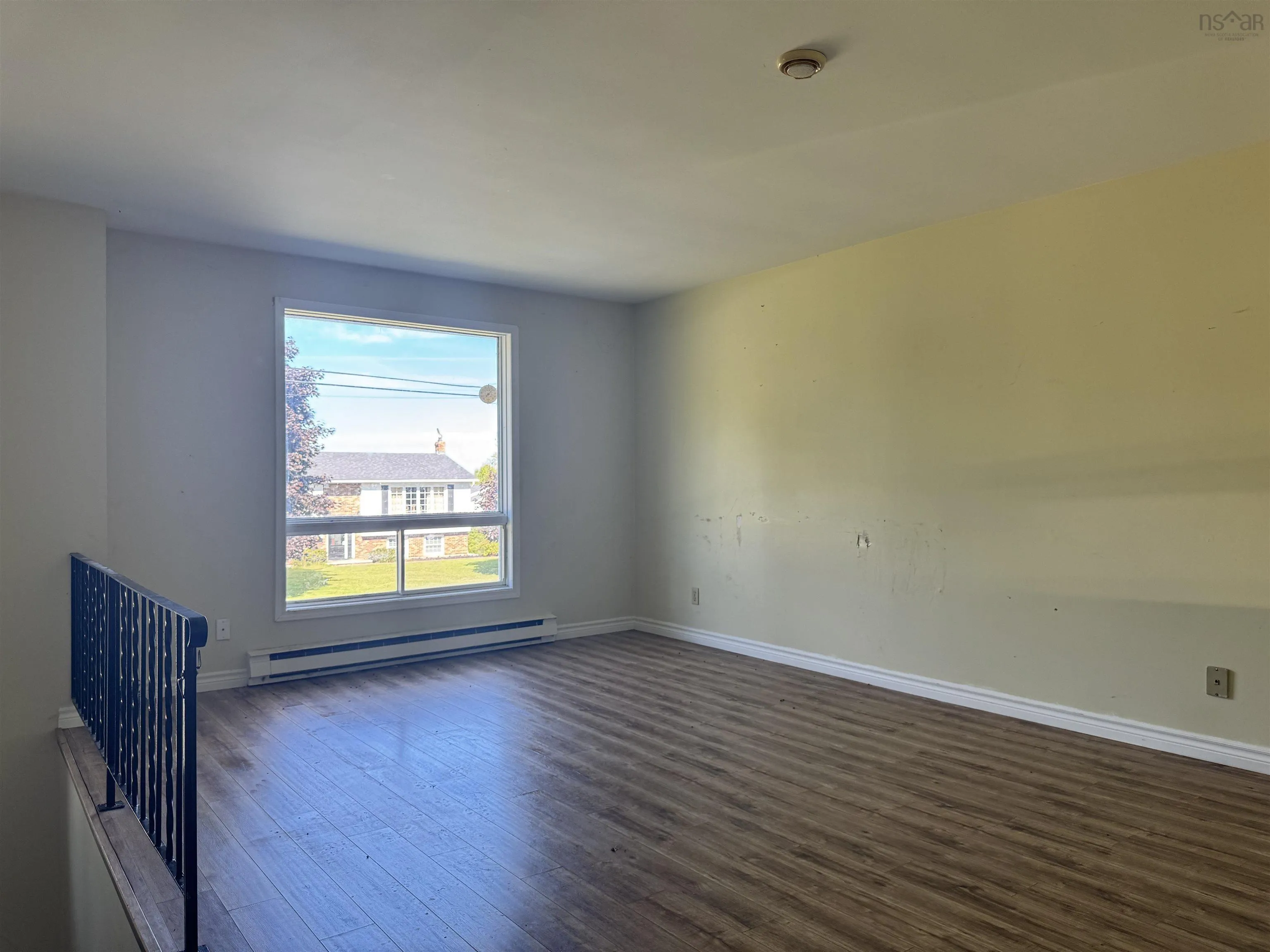 8 & 10 Thirteenth Street, Trenton, NS B0K 1X0, 6 Bedrooms Bedrooms, ,Residential Income,For Sale,Thirteenth,202522126