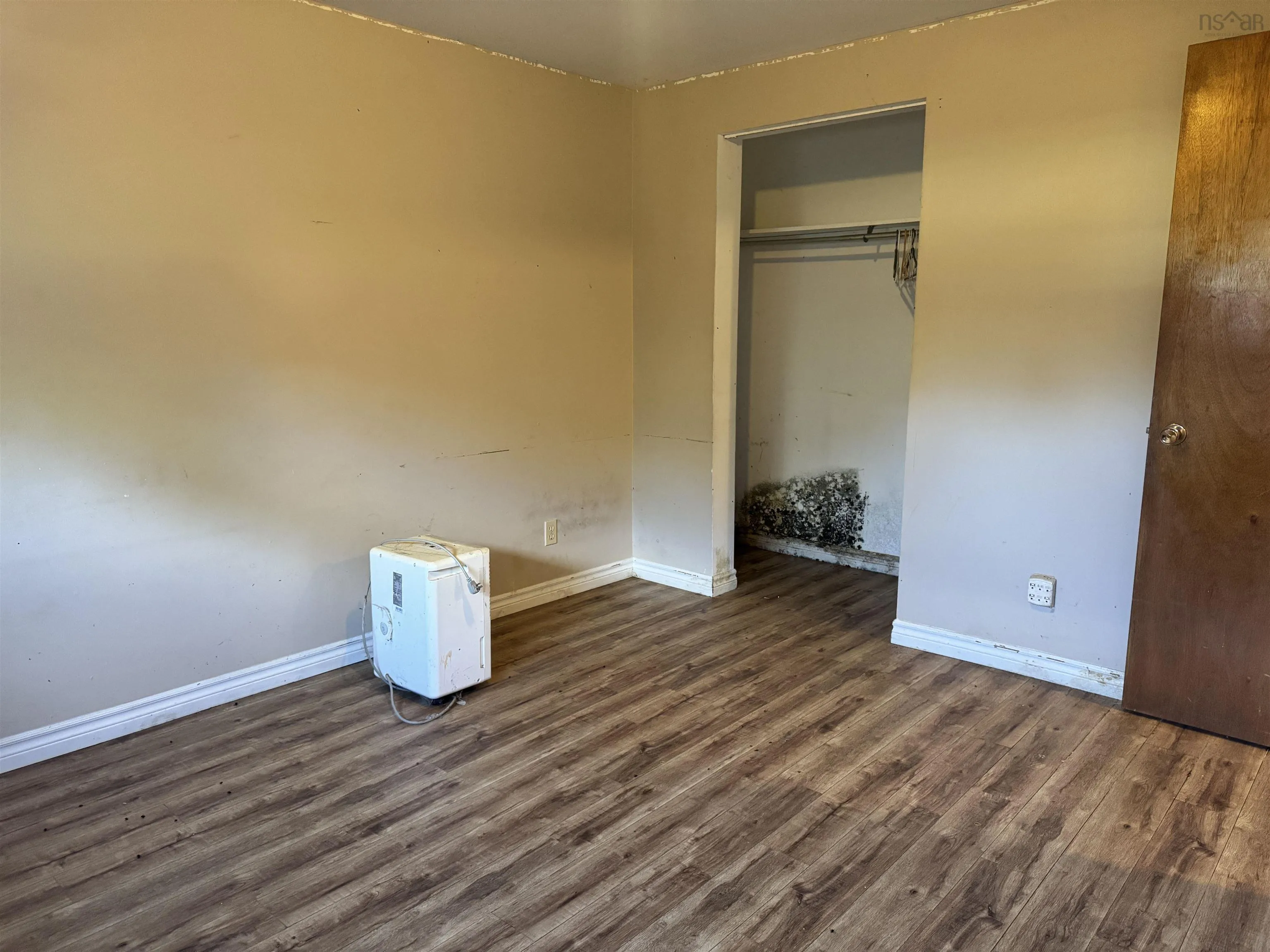 8 & 10 Thirteenth Street, Trenton, NS B0K 1X0, 6 Bedrooms Bedrooms, ,Residential Income,For Sale,Thirteenth,202522126