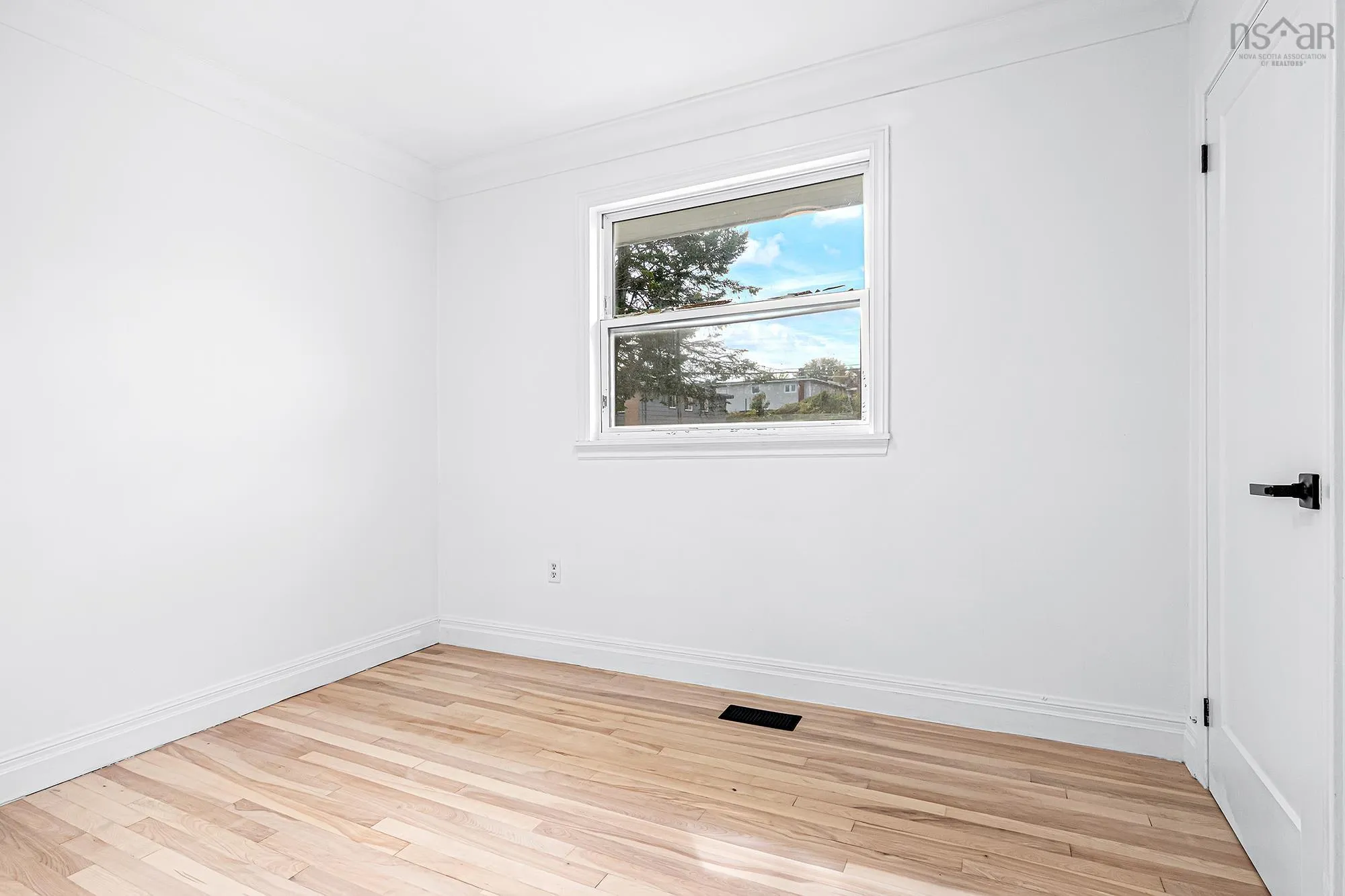 150 Evans Avenue, Halifax, NS B3M 1E1, 4 Bedrooms Bedrooms, ,2 BathroomsBathrooms,Residential,For Sale,Evans,202524619