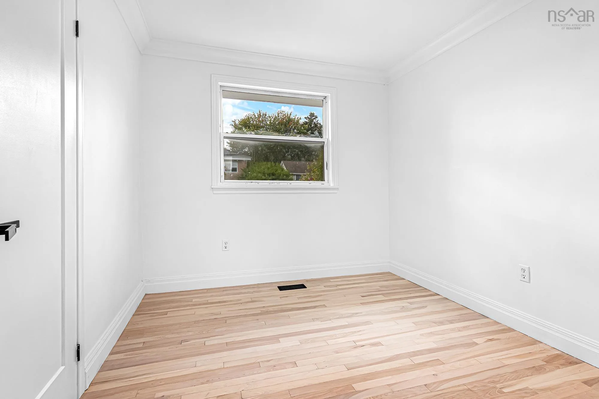 150 Evans Avenue, Halifax, NS B3M 1E1, 4 Bedrooms Bedrooms, ,2 BathroomsBathrooms,Residential,For Sale,Evans,202524619