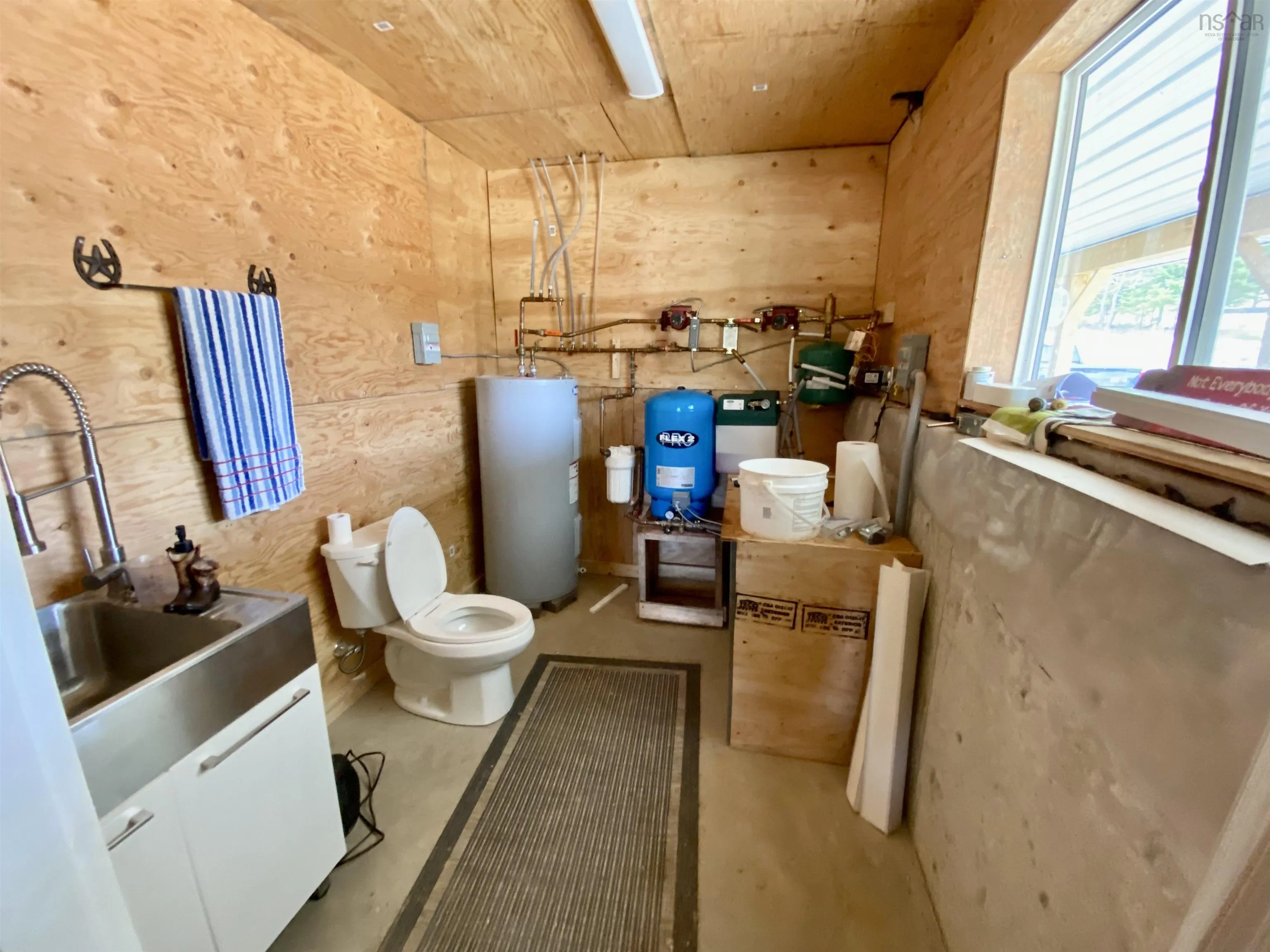 220 Campbell Road, West Bay, NS B0E 2Y0, 1 Bedroom Bedrooms, ,2 BathroomsBathrooms,Residential,For Sale,Campbell,202522041